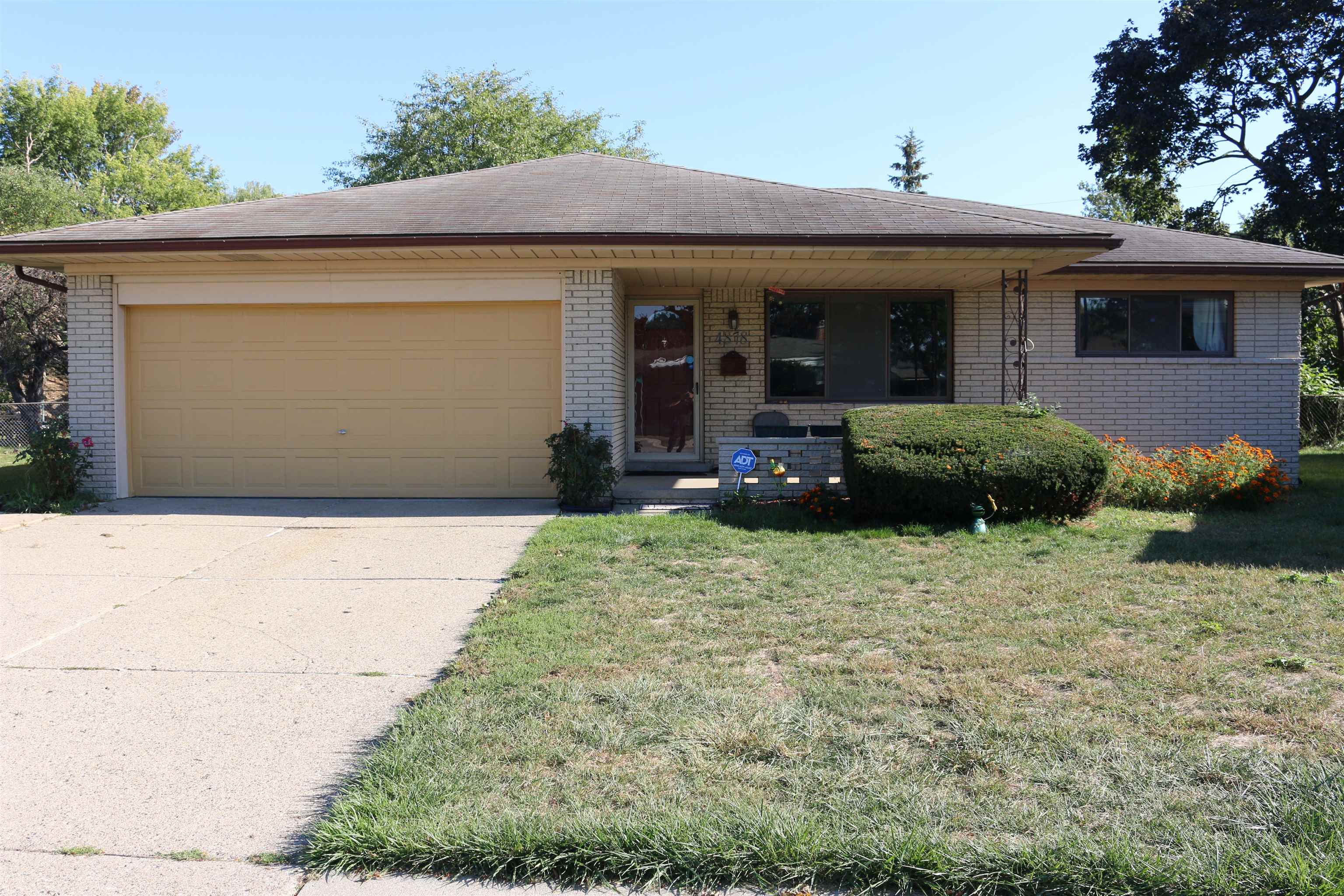 Homes for sale in Warren, MI | 4878 Wolgast St, Warren, MI 48092 | MLS# 50190292