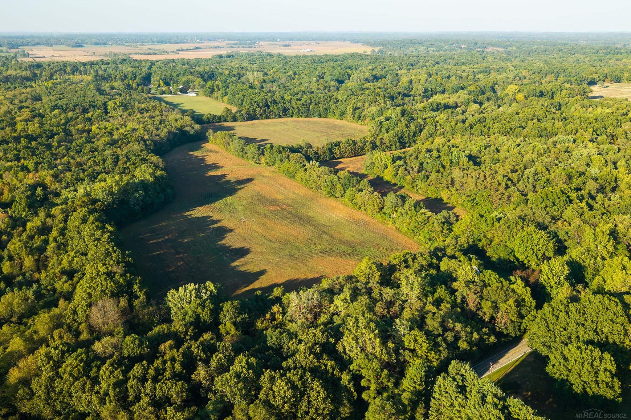 Homes for sale in Niles, MI | 32898 Bertrand St, Niles, MI 49120 | MLS# 50190392