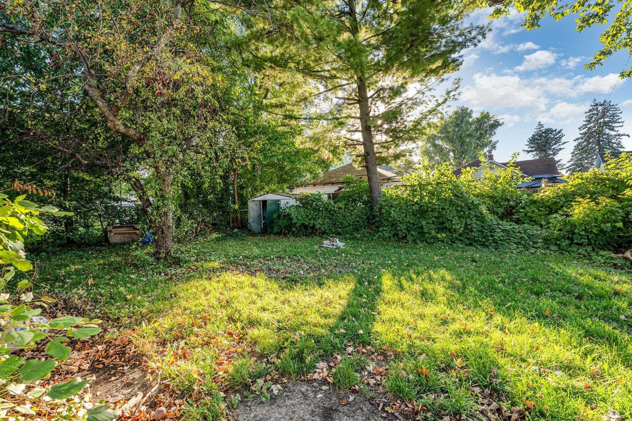 Homes for sale in Bay City, MI | 609 N Henry St, Bay City, MI 48706 | MLS# 50190414