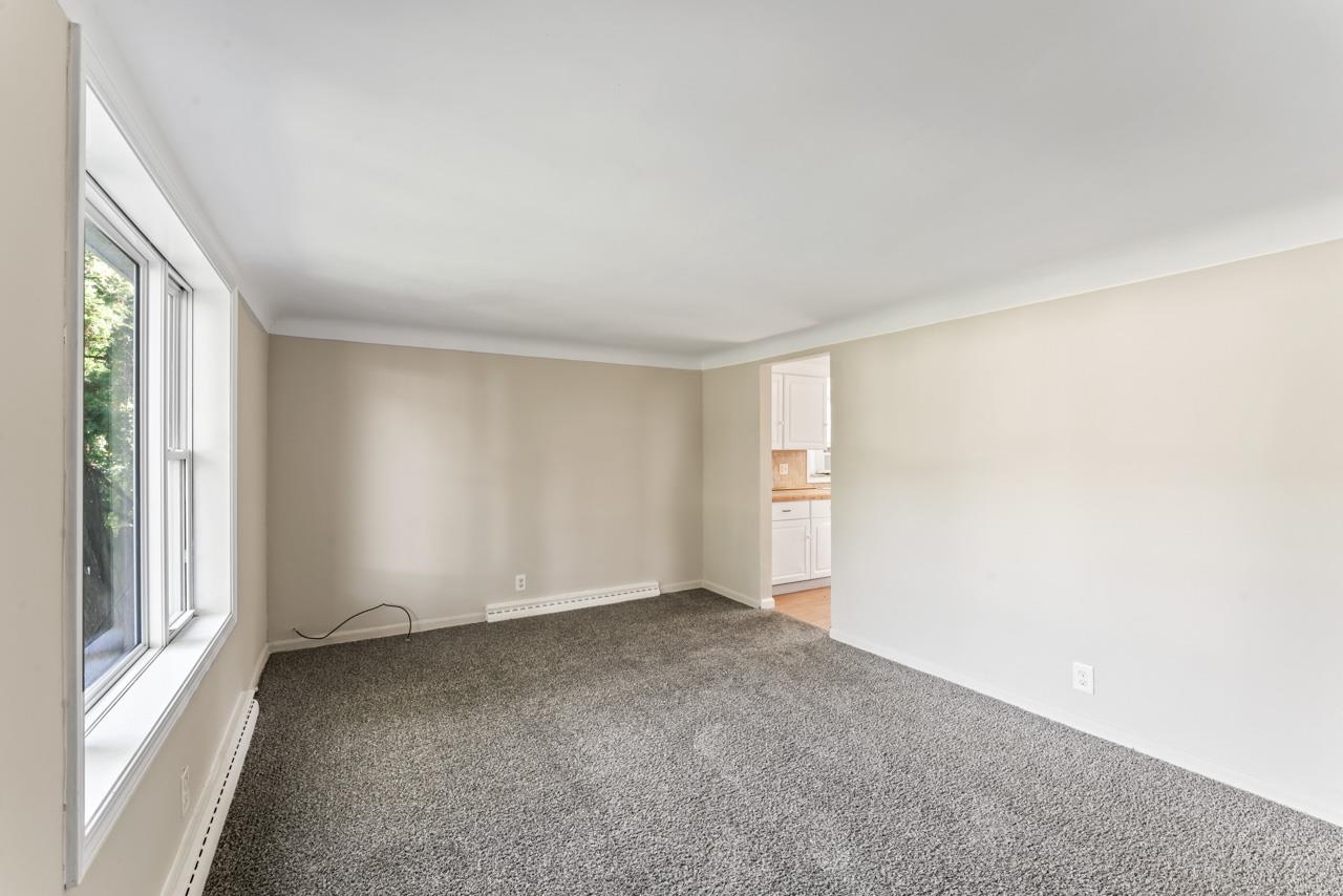 Homes for sale in Flint, MI | 5068 Roberts Dr, Flint, MI 48506 | MLS# 50190476