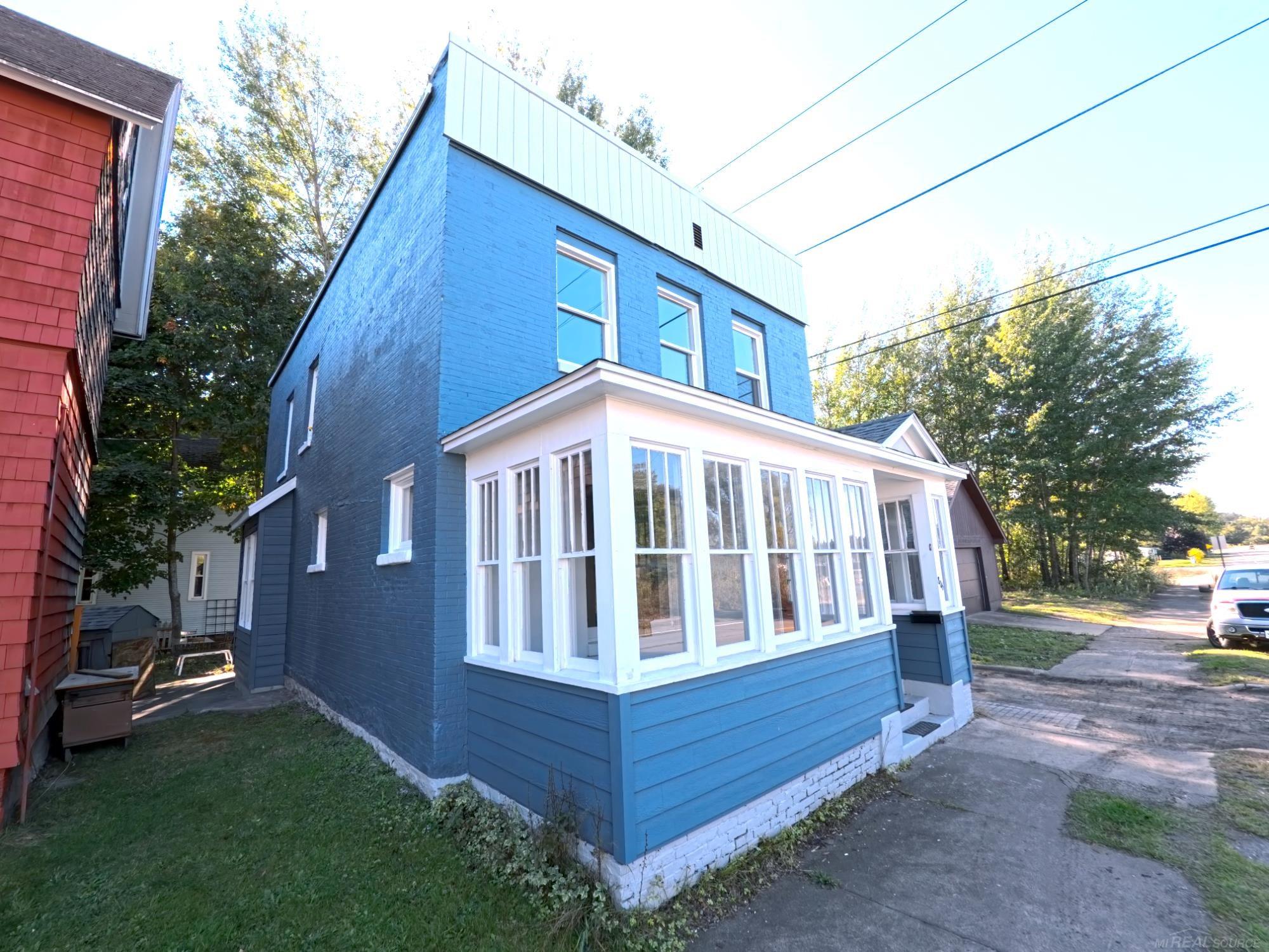 Homes for sale in Calumet, MI | 806 Pine St, Calumet, MI 49913 | MLS# 50190492