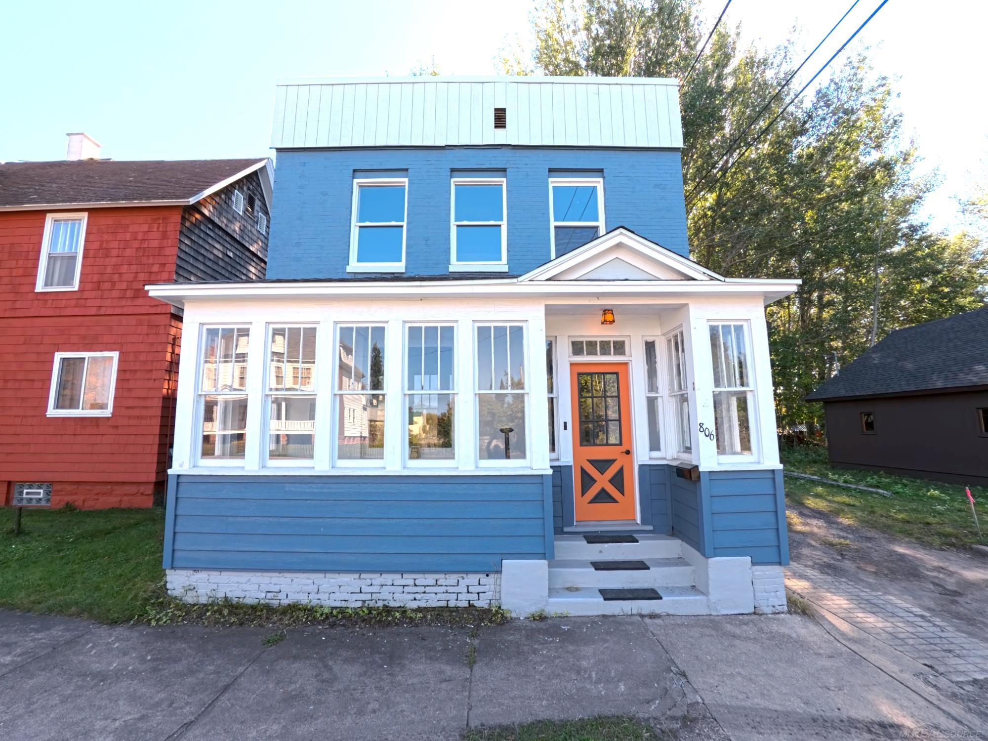 Homes for sale in Calumet, MI | 806 Pine St, Calumet, MI 49913 | MLS# 50190492