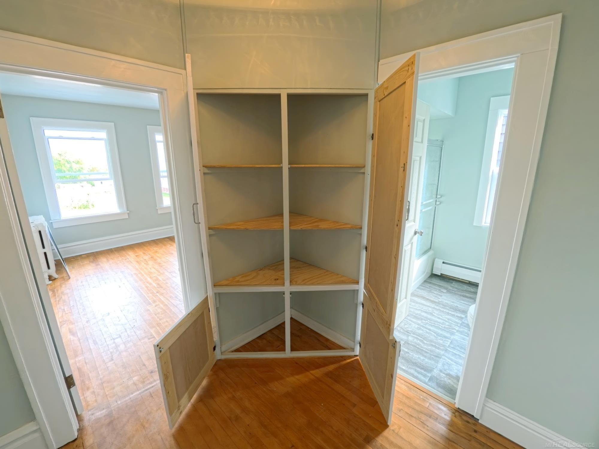 Homes for sale in Calumet, MI | 806 Pine St, Calumet, MI 49913 | MLS# 50190492