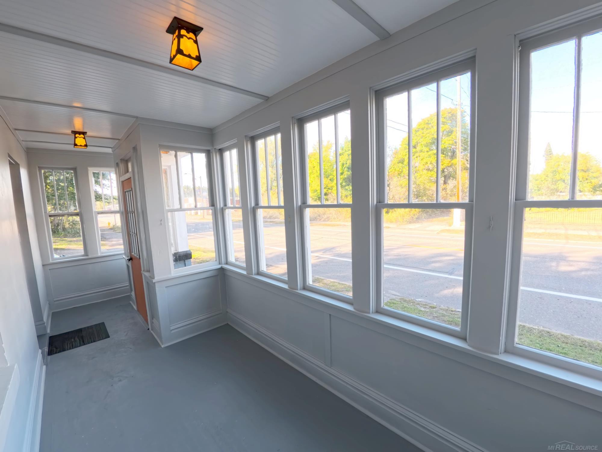 Homes for sale in Calumet, MI | 806 Pine St, Calumet, MI 49913 | MLS# 50190492