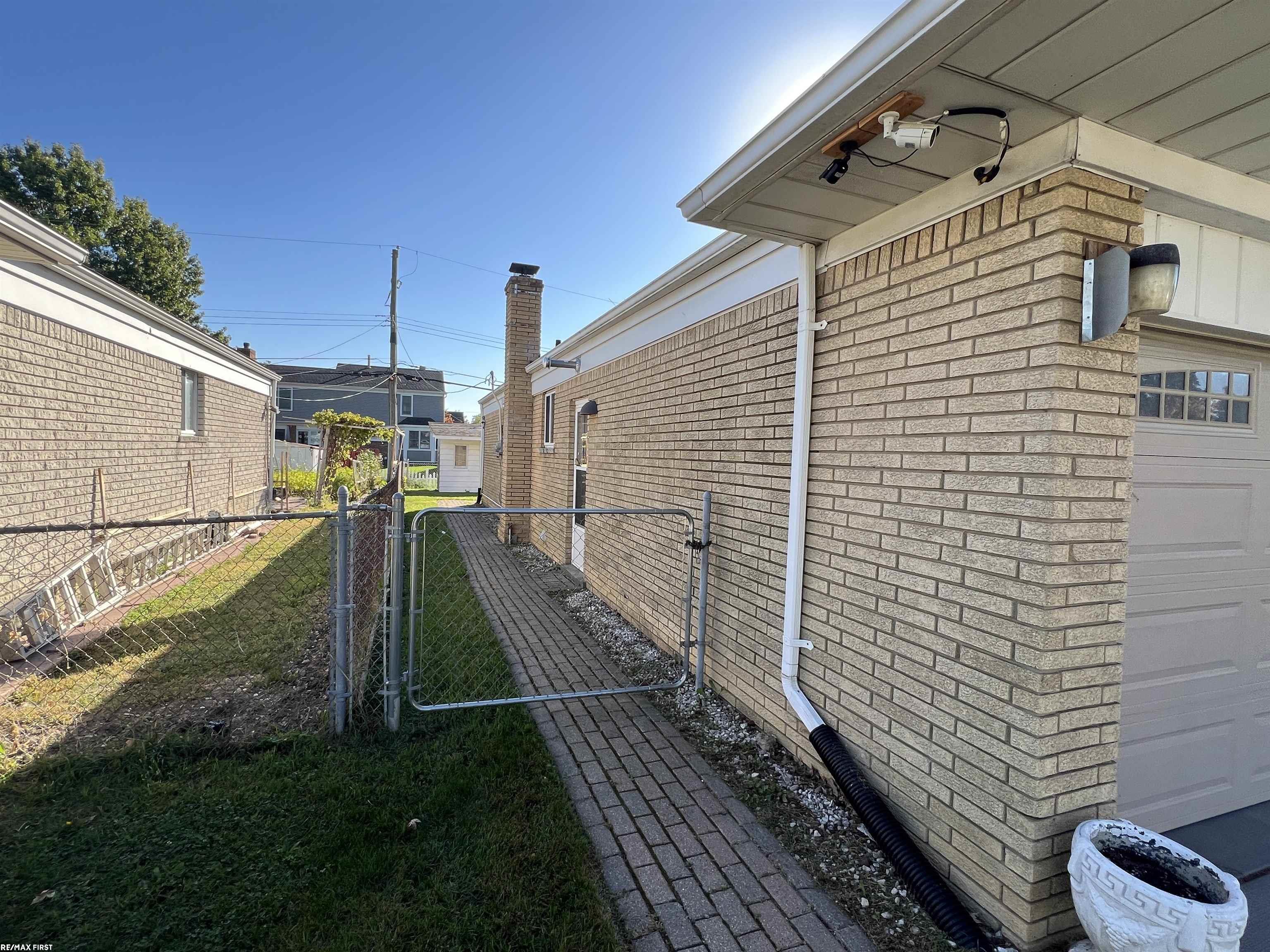 Homes for sale in Sterling Heights, MI | 35078 Cavant Dr, Sterling Heights, MI 48310 | MLS# 50190580