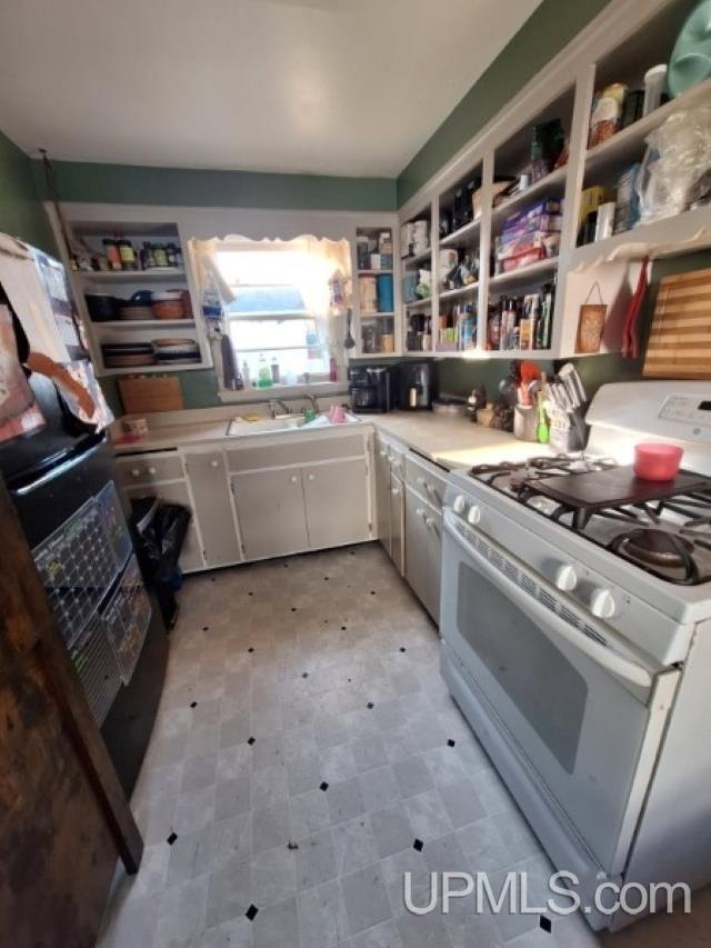 Homes for sale in Caspian, MI | 117 Baltic Ave, Caspian, MI 49915 | MLS# 50190660