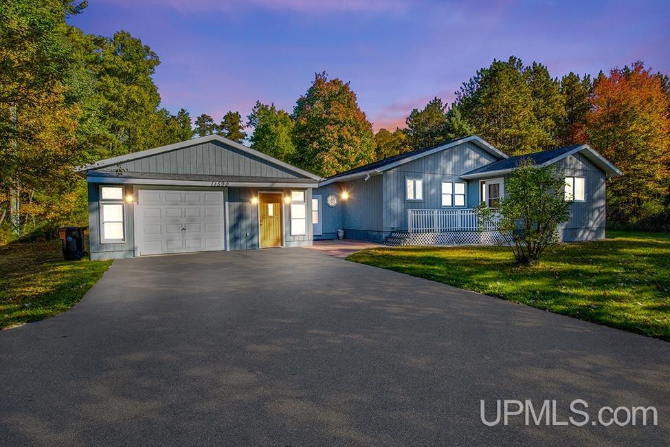 Homes for sale in Rapid River, MI | 11590 Us 2 Hwy, Rapid River, MI 49878 | MLS# 50190693