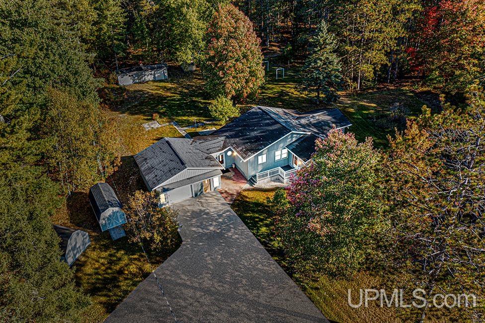 Homes for sale in Rapid River, MI | 11590 Us 2 Hwy, Rapid River, MI 49878 | MLS# 50190693