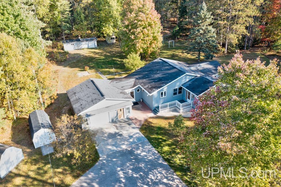 Homes for sale in Rapid River, MI | 11590 Us 2 Hwy, Rapid River, MI 49878 | MLS# 50190693