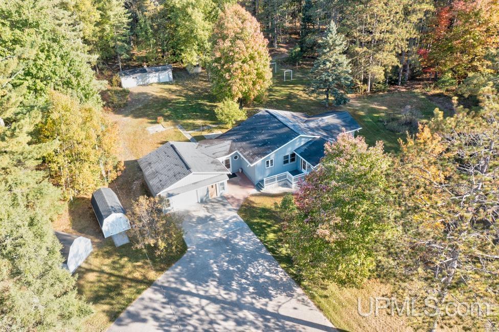 Homes for sale in Rapid River, MI | 11590 Us 2 Hwy, Rapid River, MI 49878 | MLS# 50190693