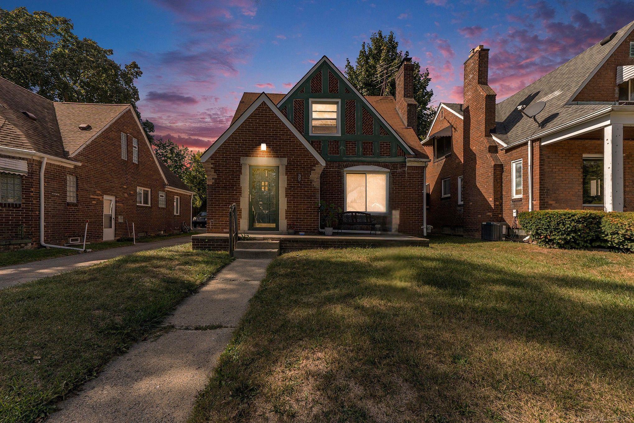 Homes for sale in Pontiac, MI | 39 Osceola Dr, Pontiac, MI 48341 | MLS# 50190803