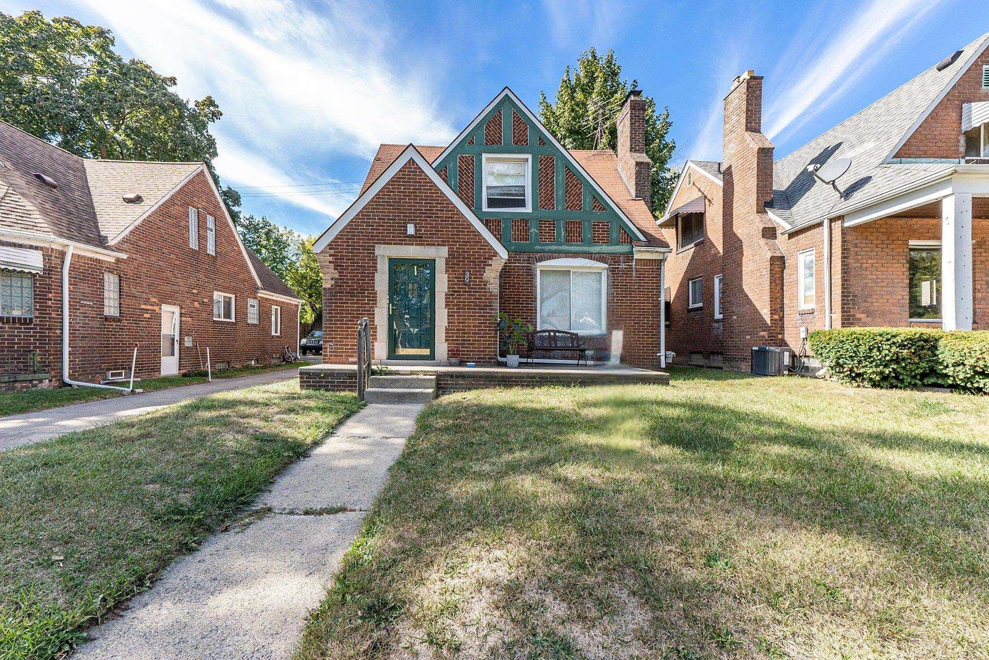 Homes for sale in Pontiac, MI | 39 Osceola Dr, Pontiac, MI 48341 | MLS# 50190803