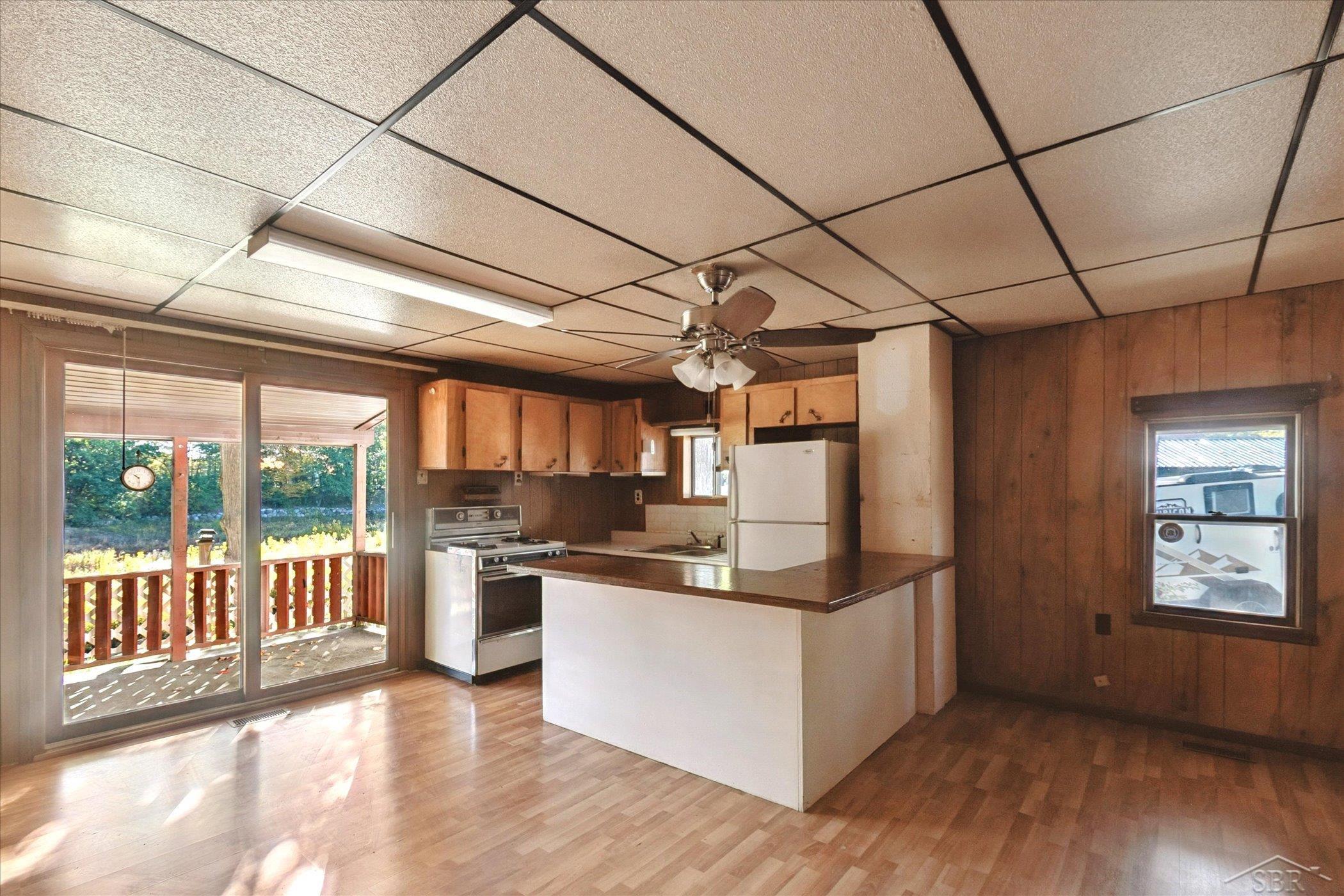 Homes for sale in Beaverton, MI | 3569 Lakeview Dr, Beaverton, MI 48612 | MLS# 50190968