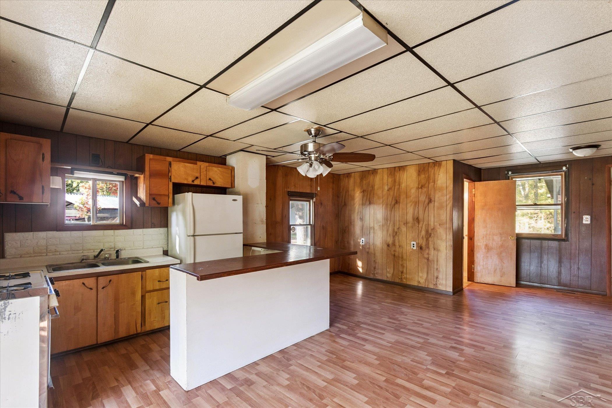 Homes for sale in Beaverton, MI | 3569 Lakeview Dr, Beaverton, MI 48612 | MLS# 50190968