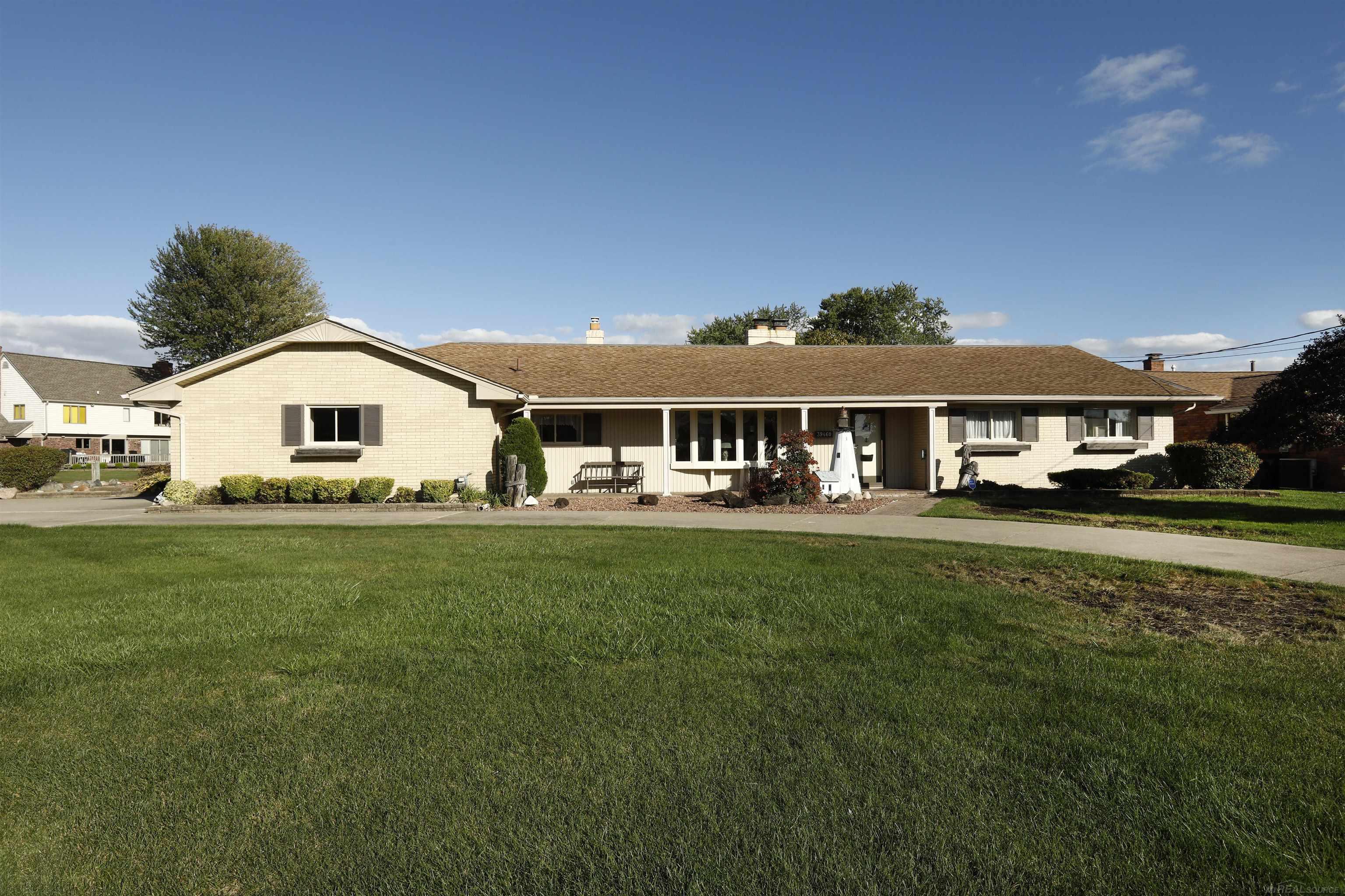 Homes for sale in Harrison Twp, MI | 39460 W Archer Dr, Harrison Twp, MI 48045 | MLS# 50191018