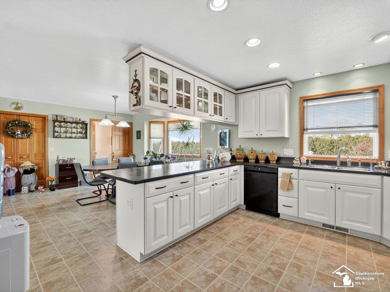 Homes for sale in Erie, MI | 7370 Perch Dr, Erie, MI 48133 | MLS# 50191128