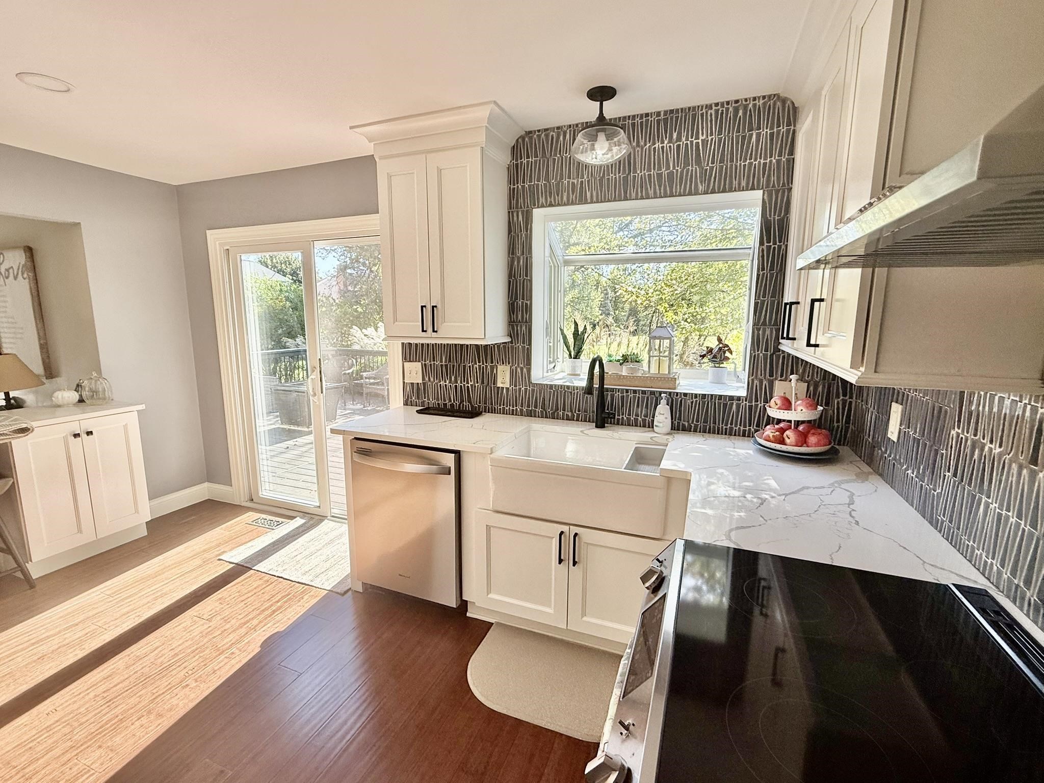 Homes for sale in Rochester Hills, MI | 386 Dalton Dr, Rochester Hills, MI 48307 | MLS# 50191271