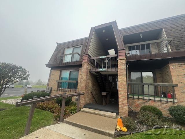 Homes for sale in Adrian, MI | 770 Lakeshire Trl #201 West, Adrian, MI 49221 | MLS# 50191351