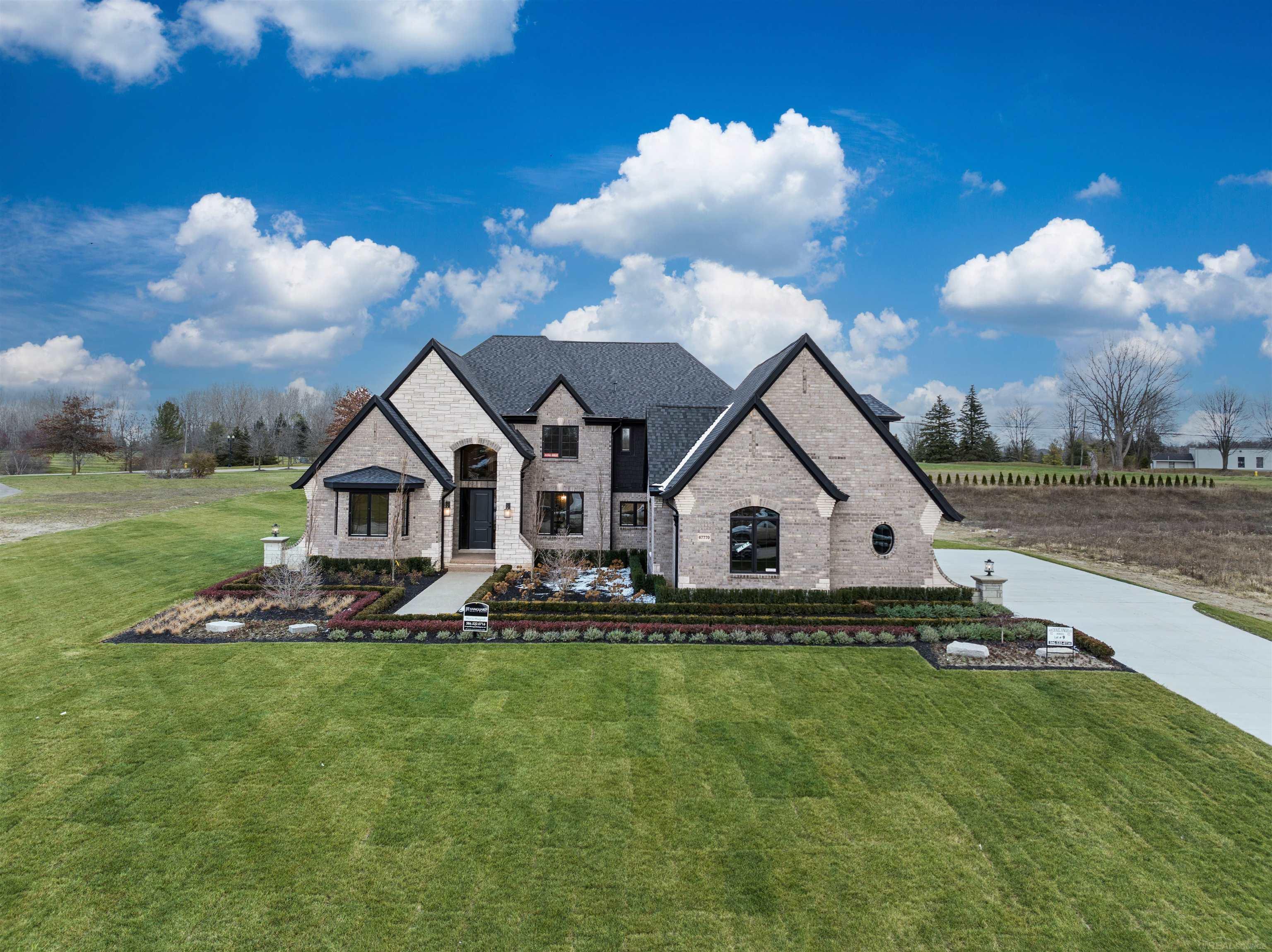 Homes for sale in Washington, MI | 67770 Overlook Trail Dr, Washington, MI 48095 | MLS# 50191381