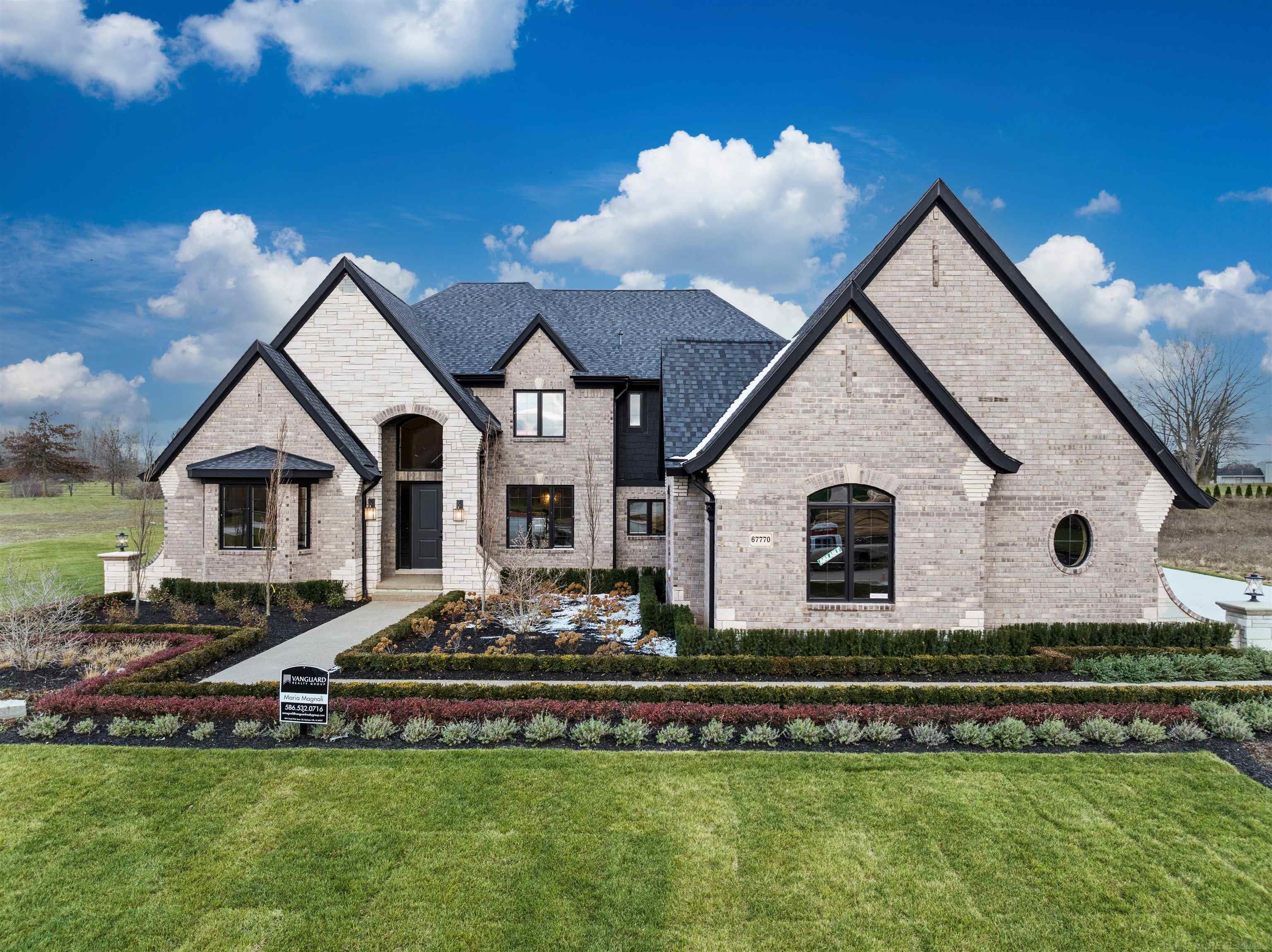 Homes for sale in Washington, MI | 67770 Overlook Trail Dr, Washington, MI 48095 | MLS# 50191381