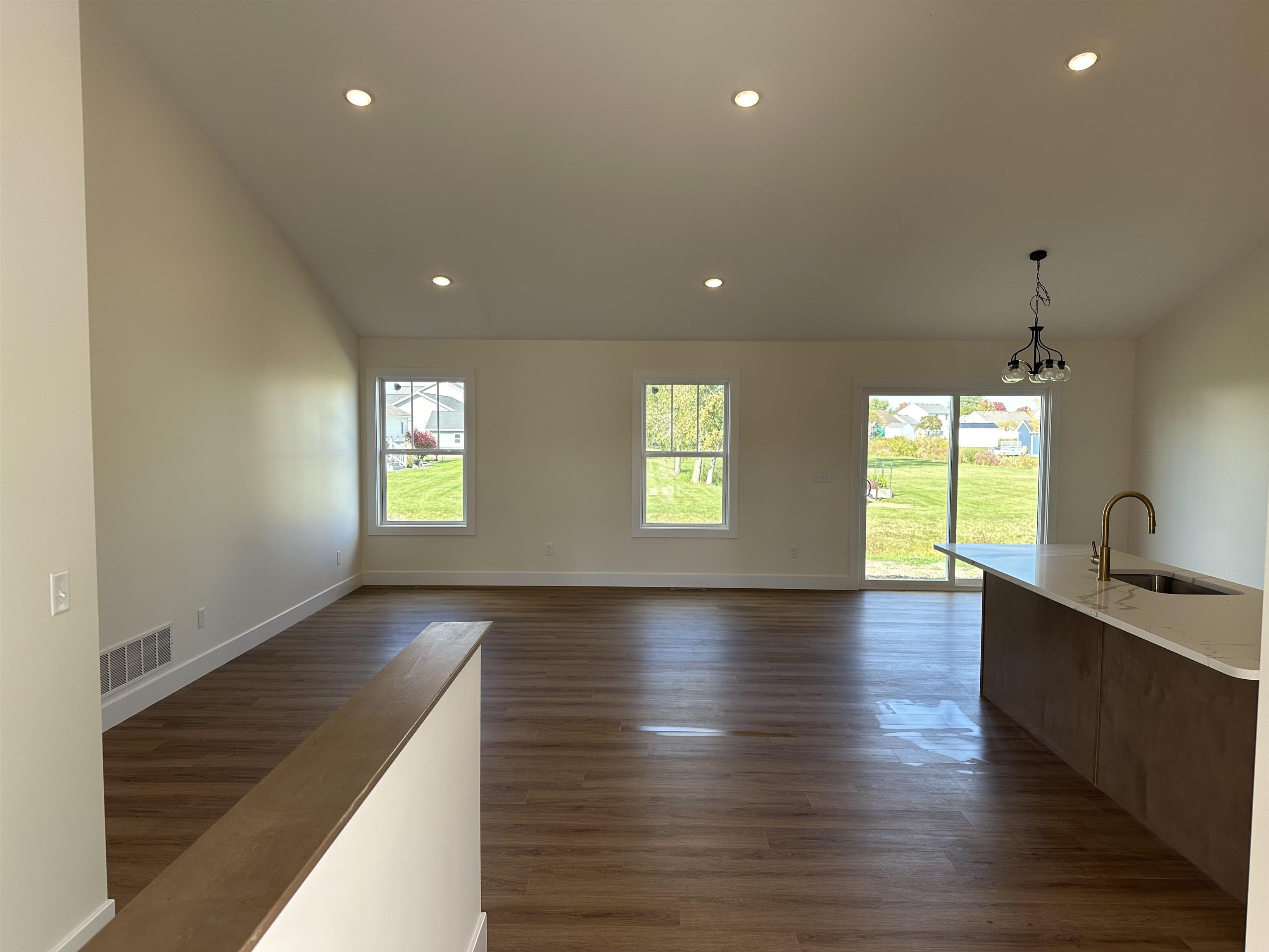 Homes for sale in Bay City, MI | 2155 S Ryan Ct, Bay City, MI 48706 | MLS# 50191396