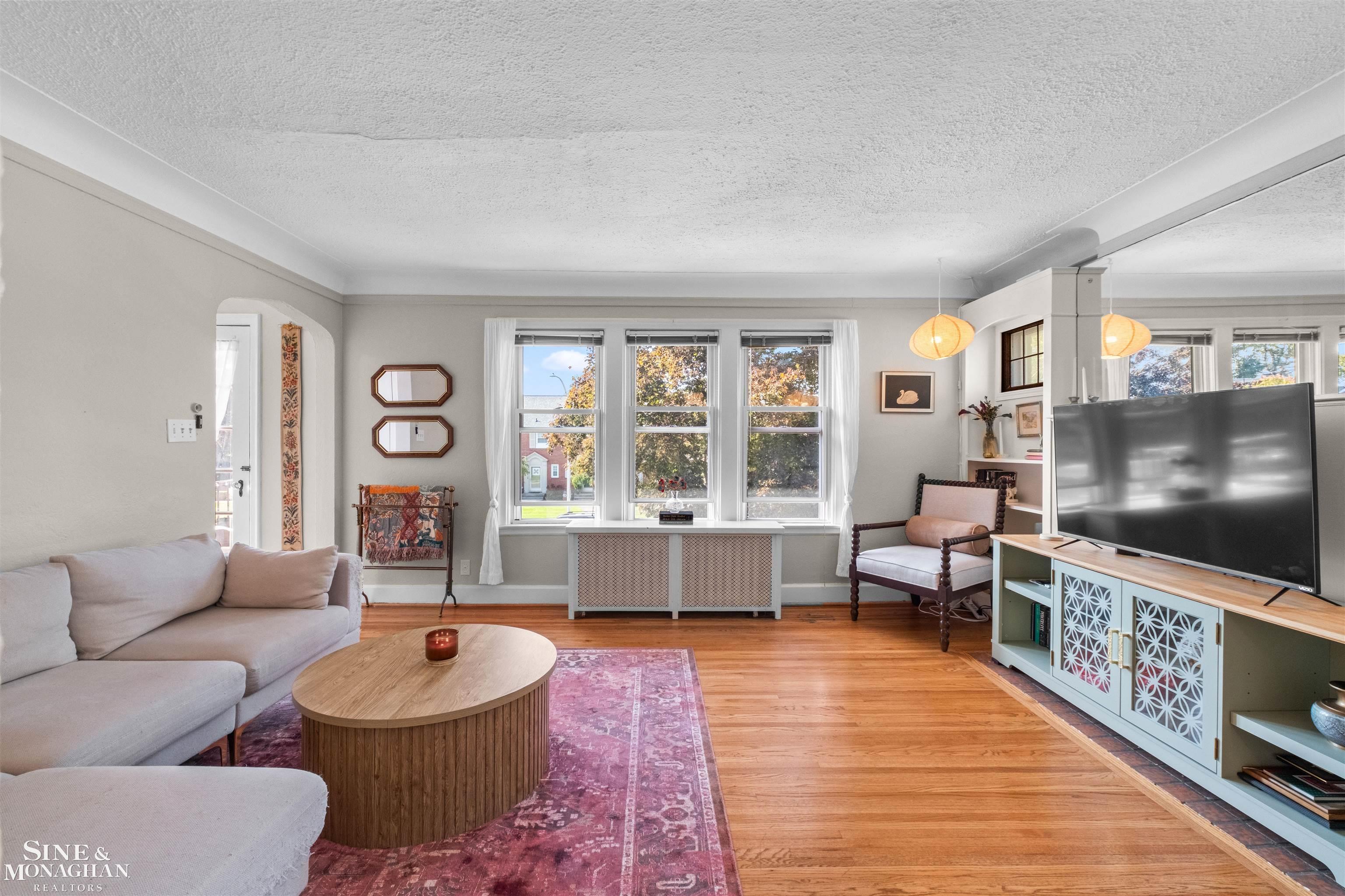 Homes for sale in Grosse Pointe, MI | 674 Neff Rd, Grosse Pointe, MI 48230 | MLS# 50191760