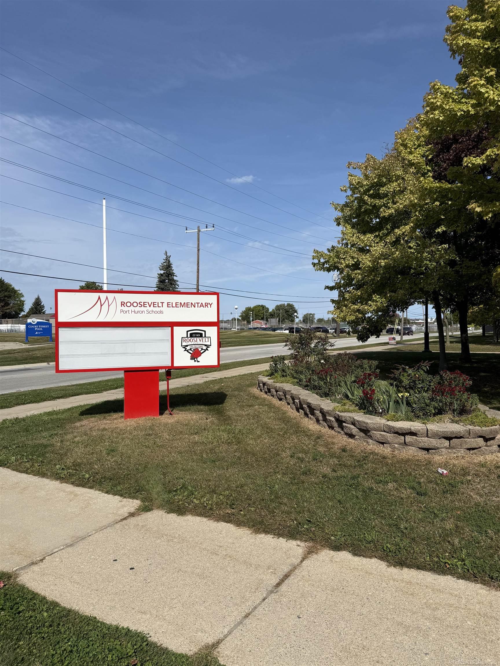 Homes for sale in Port Huron, MI | 1713 Jenks St, Port Huron, MI 48060 | MLS# 50191787