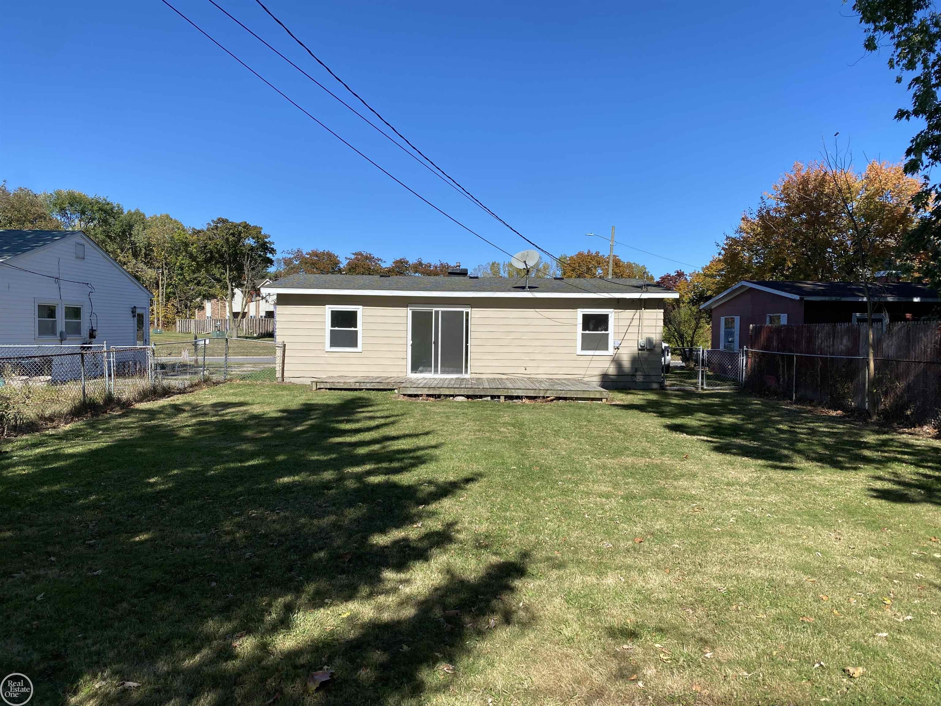 Homes for sale in Port Huron, MI | 2636 Locust St, Port Huron, MI 48060 | MLS# 50191801