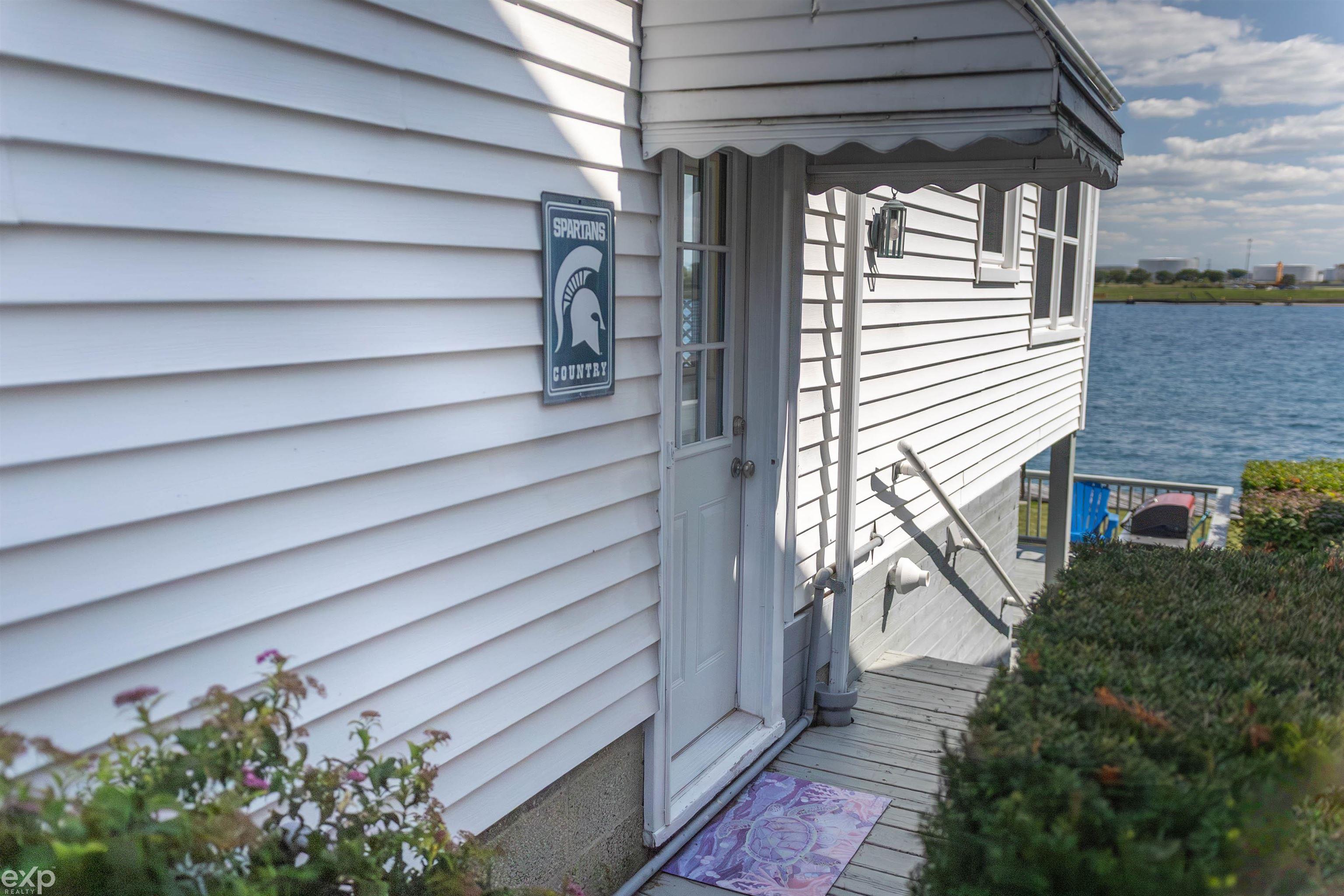 Homes for sale in Port Huron, MI | 3830 Military St, Port Huron, MI 48060 | MLS# 50191920