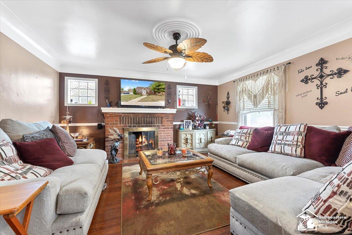 Homes for sale in Southgate, MI | 13546 Trenton Rd, Southgate, MI 48195 | MLS# 50191965