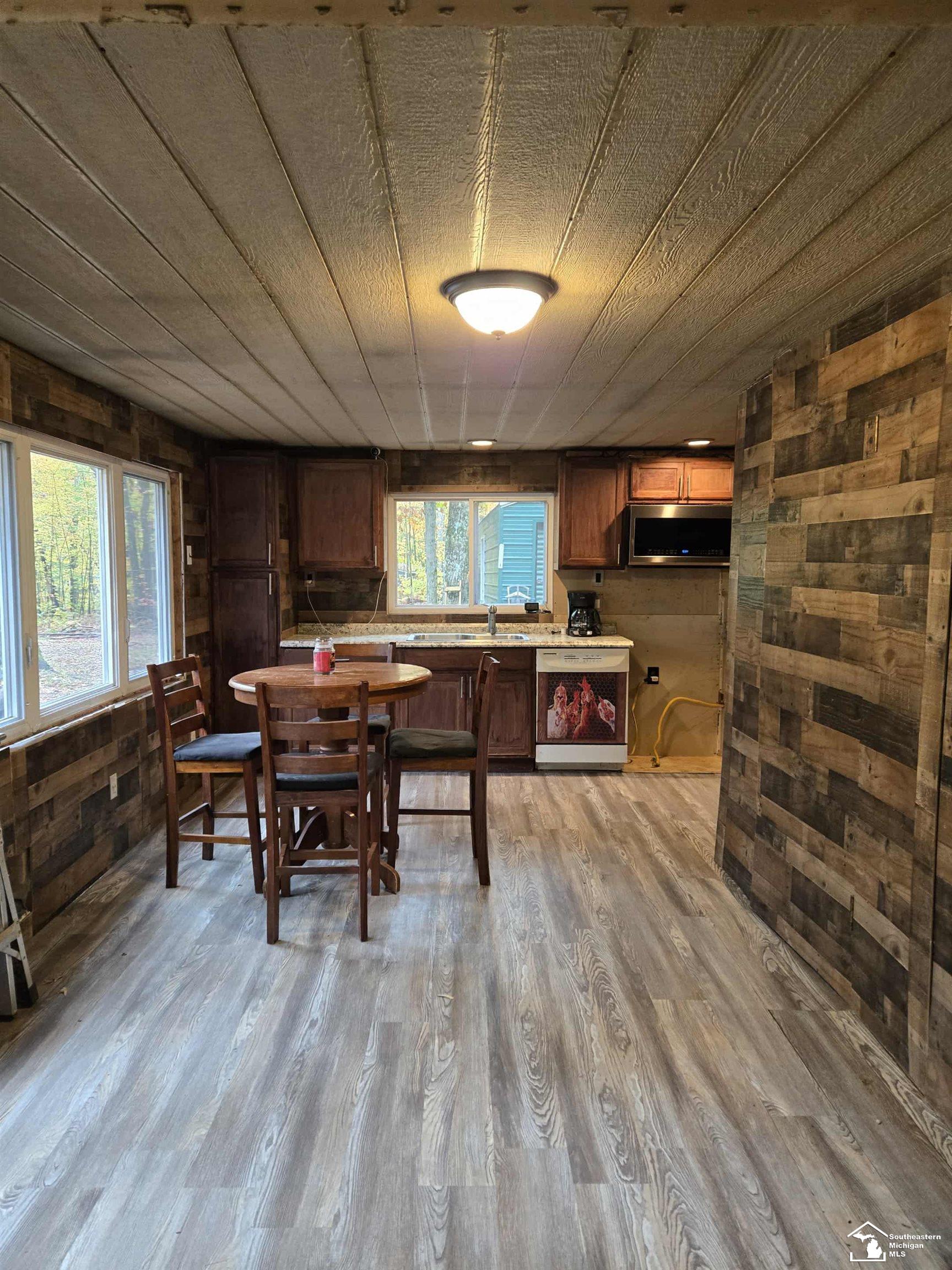 Homes for sale in Harrison, MI | 7180 Sherwood Trl, Harrison, MI 48625 | MLS# 50192004