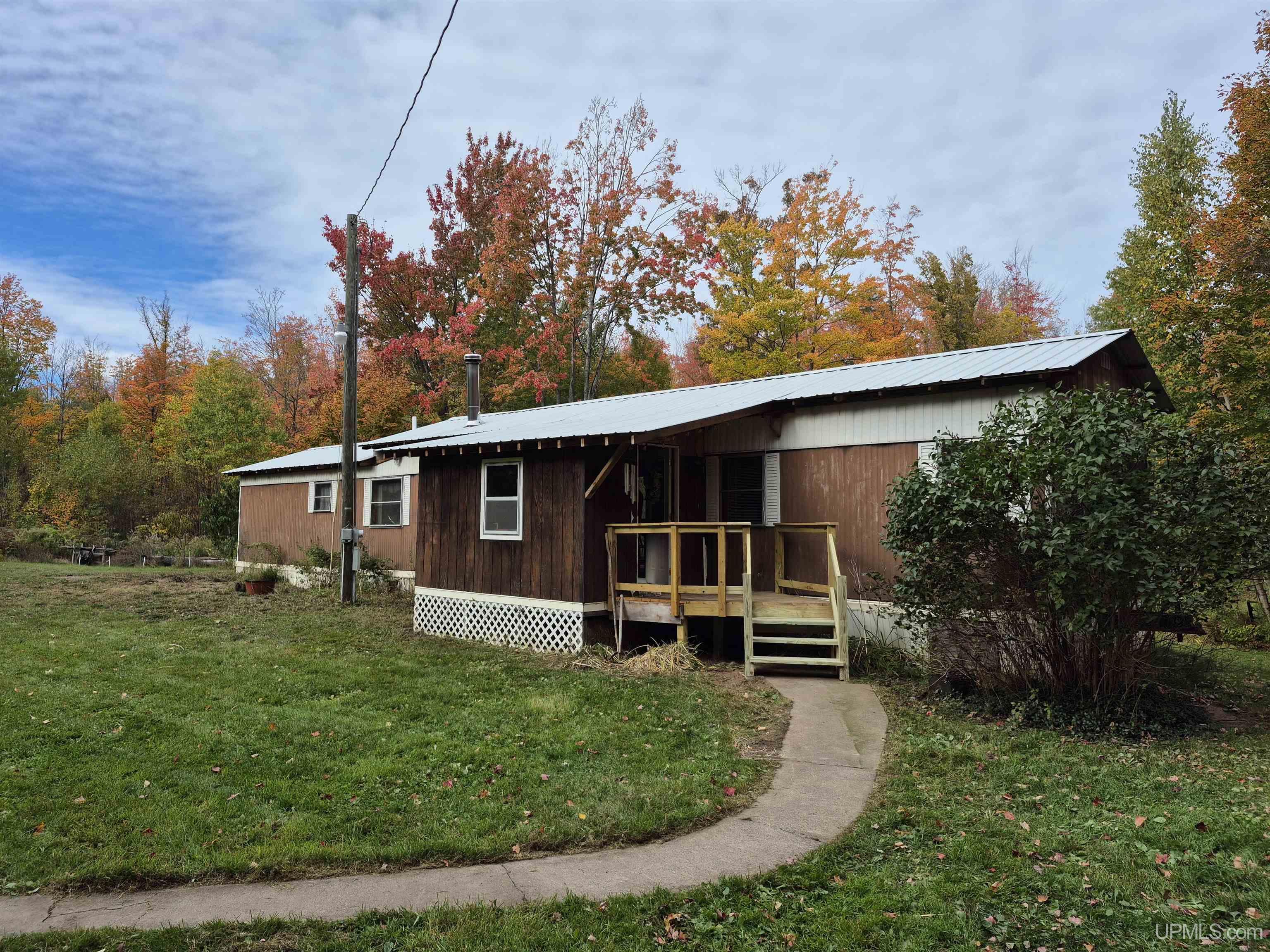 Homes for sale in Big Bay, MI | N2921 Cr Kcd Rd, Big Bay, MI 49808 | MLS# 50192036