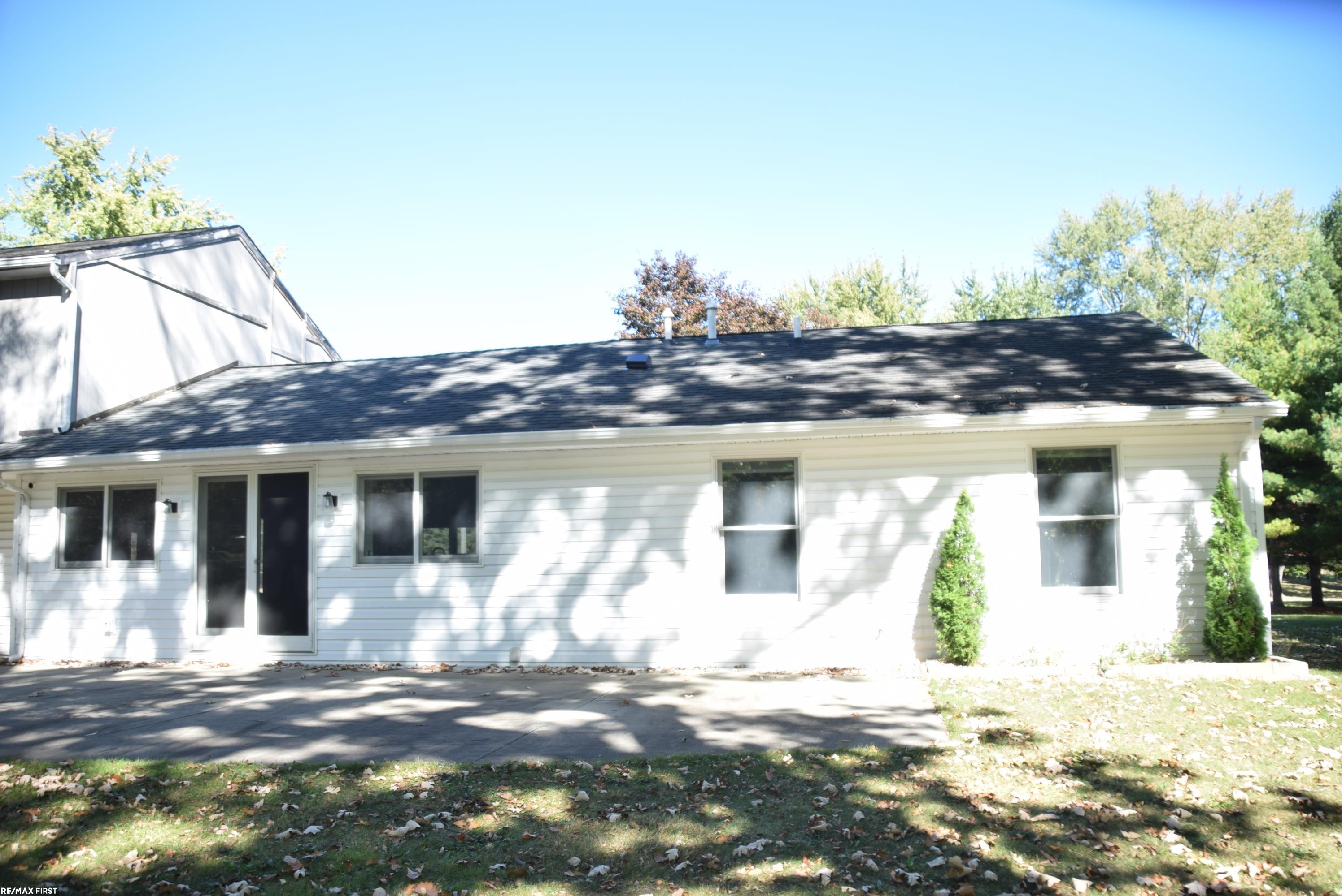 Homes for sale in Clinton Township, MI | 21272 Belleview St, Clinton Township, MI 48036 | MLS# 50192048