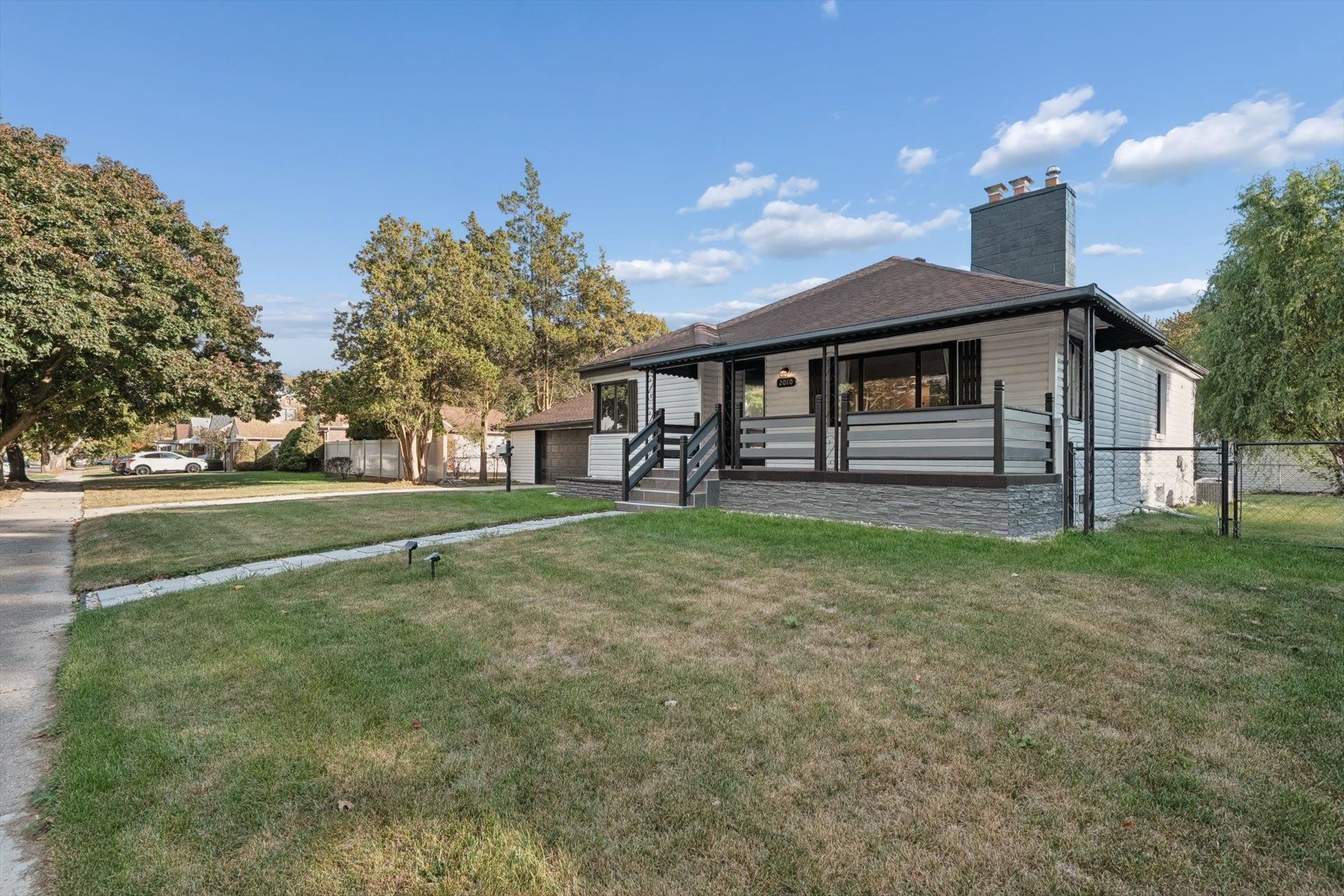 Homes for sale in Royal Oak, MI | 2010 Kalama Ave, Royal Oak, MI 48067 | MLS# 50192054