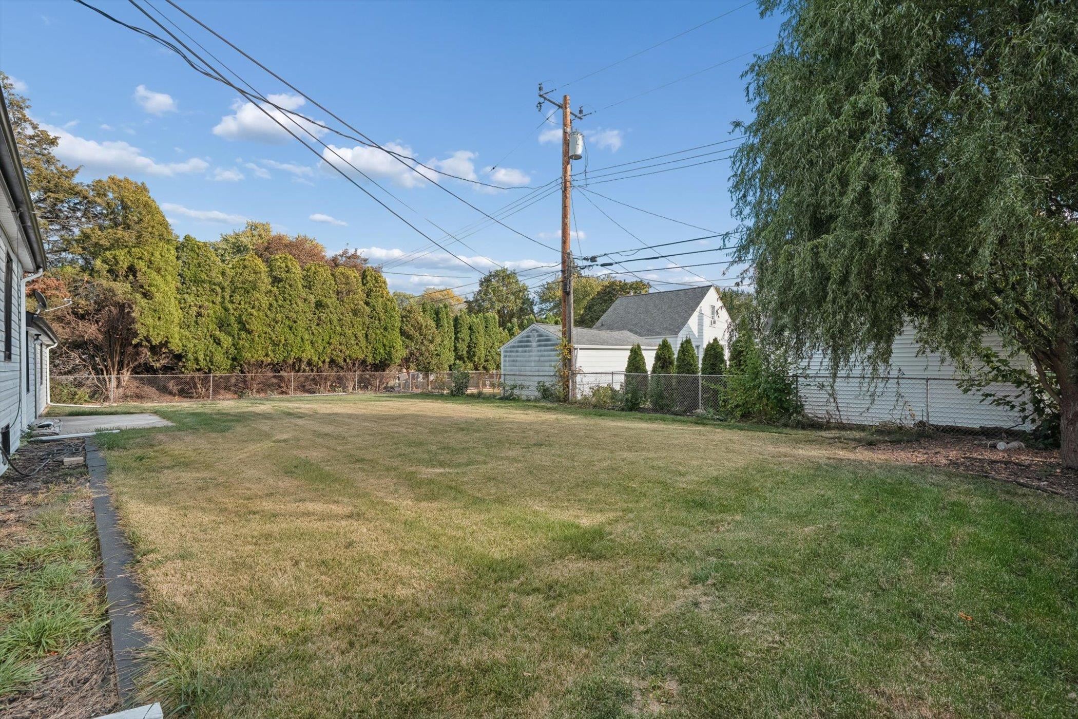 Homes for sale in Royal Oak, MI | 2010 Kalama Ave, Royal Oak, MI 48067 | MLS# 50192054