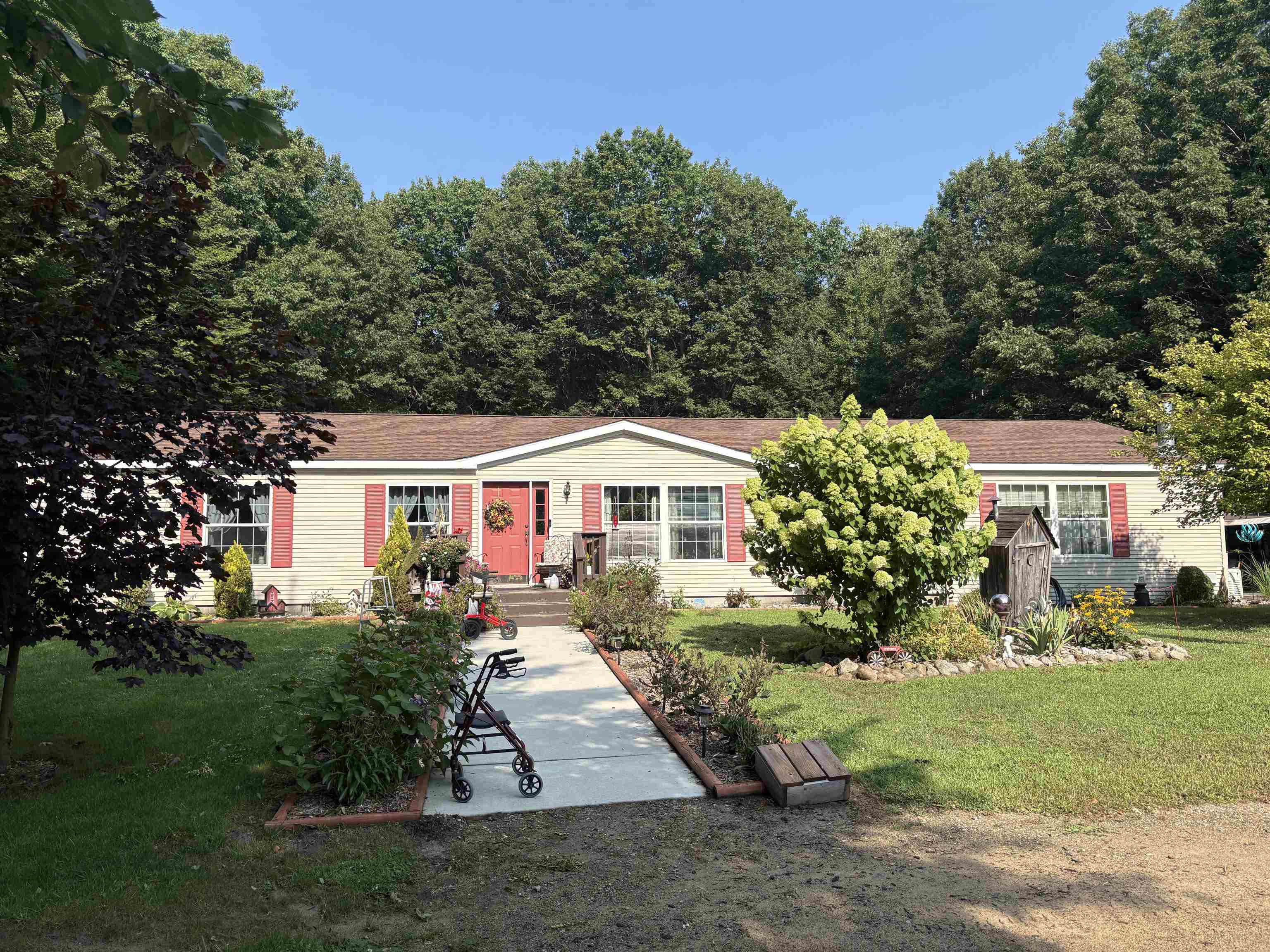 Homes for sale in Oakley, MI | 15530 Fowler Rd, Oakley, MI 48649 | MLS# 50192141