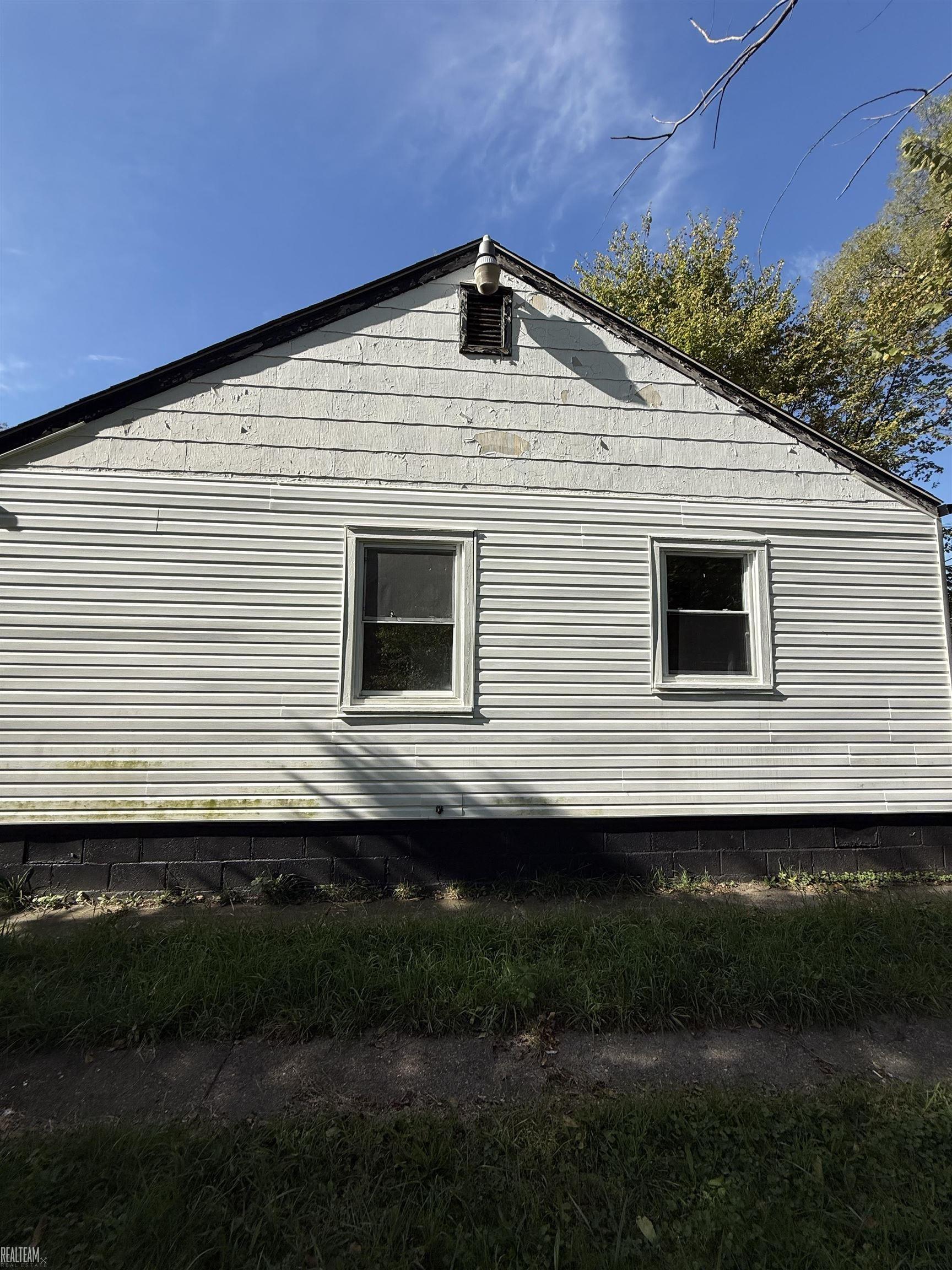 Homes for sale in Detroit, MI | 11741 Whithorn St, Detroit, MI 48205 | MLS# 50192261