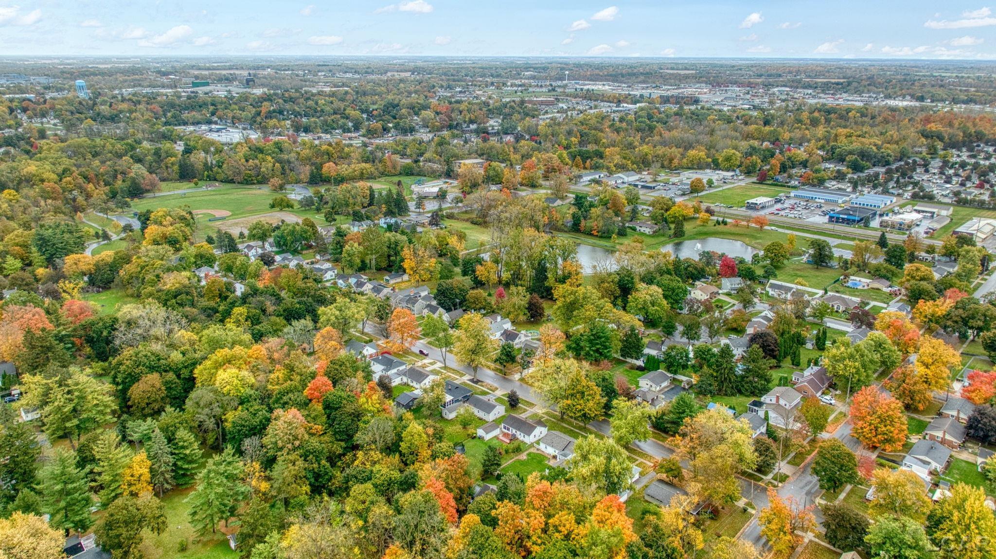 Homes for sale in Adrian, MI | 962 Vine St, Adrian, MI 49221 | MLS# 50192425