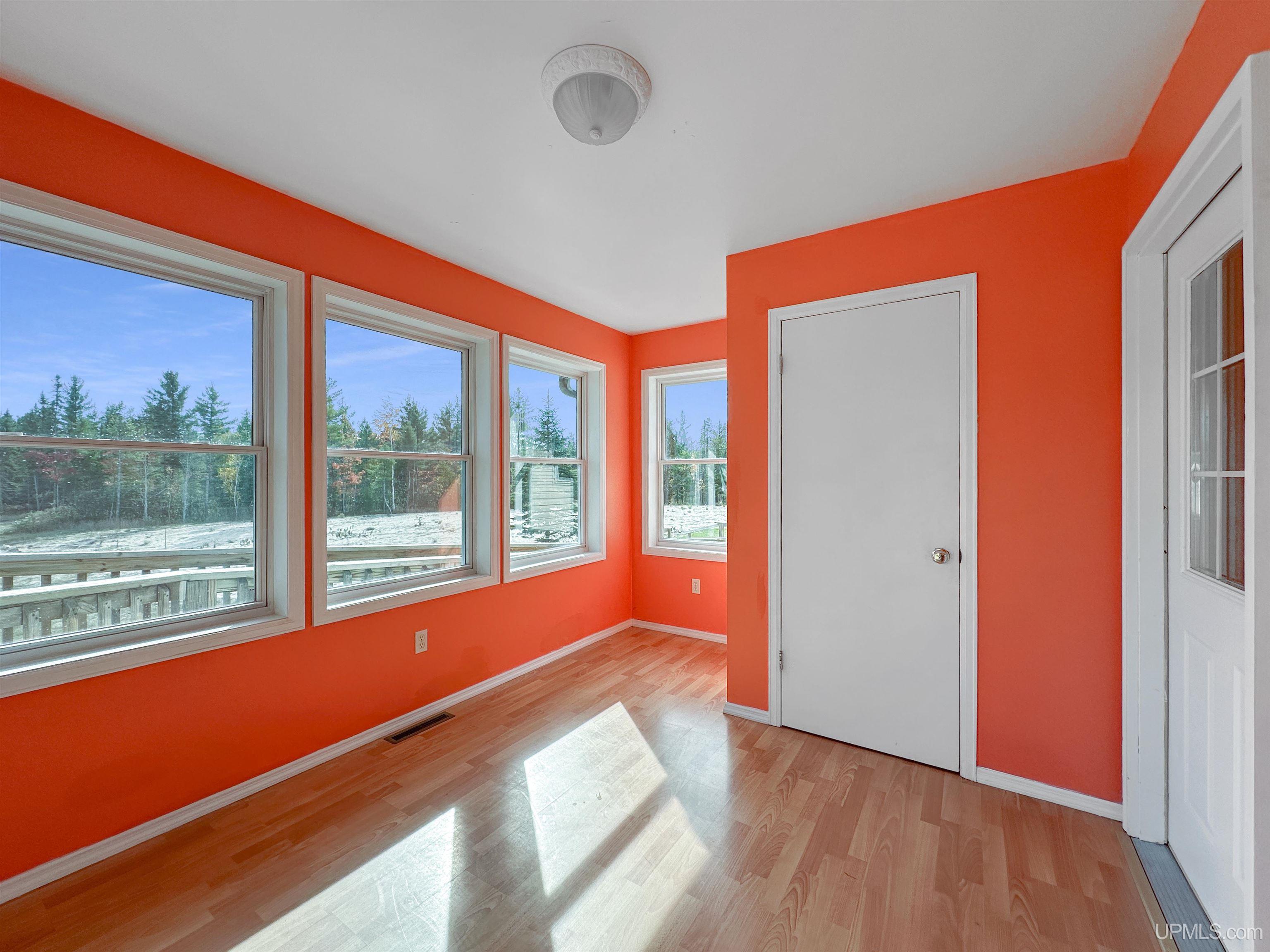 Homes for sale in Manistique, MI | 8111 W 1/4 Mile Rd, Manistique, MI 49854 | MLS# 50192524