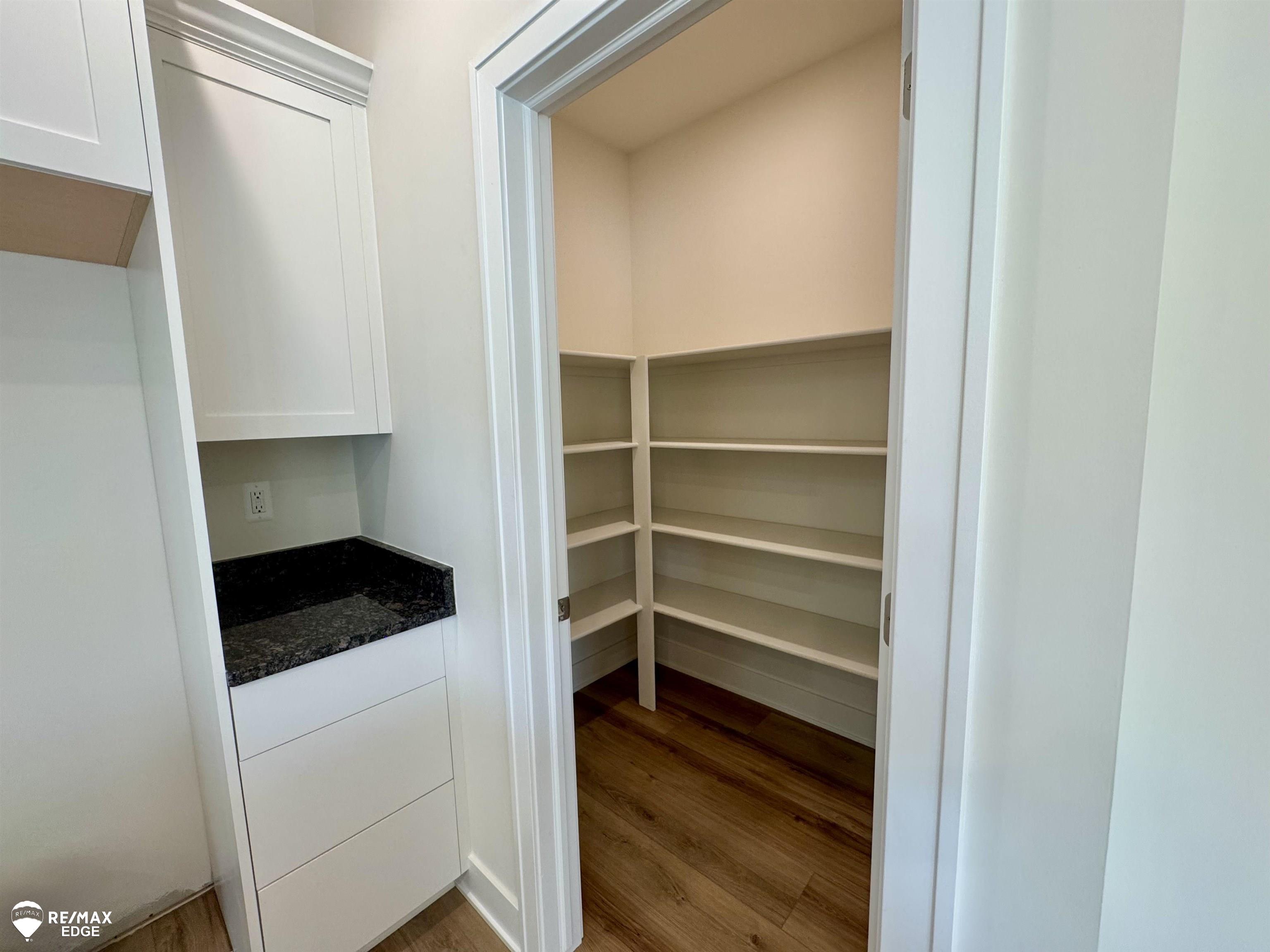 Homes for sale in Grand Blanc, MI | 8092 Peninsula Cir, Grand Blanc, MI 48439 | MLS# 50192529