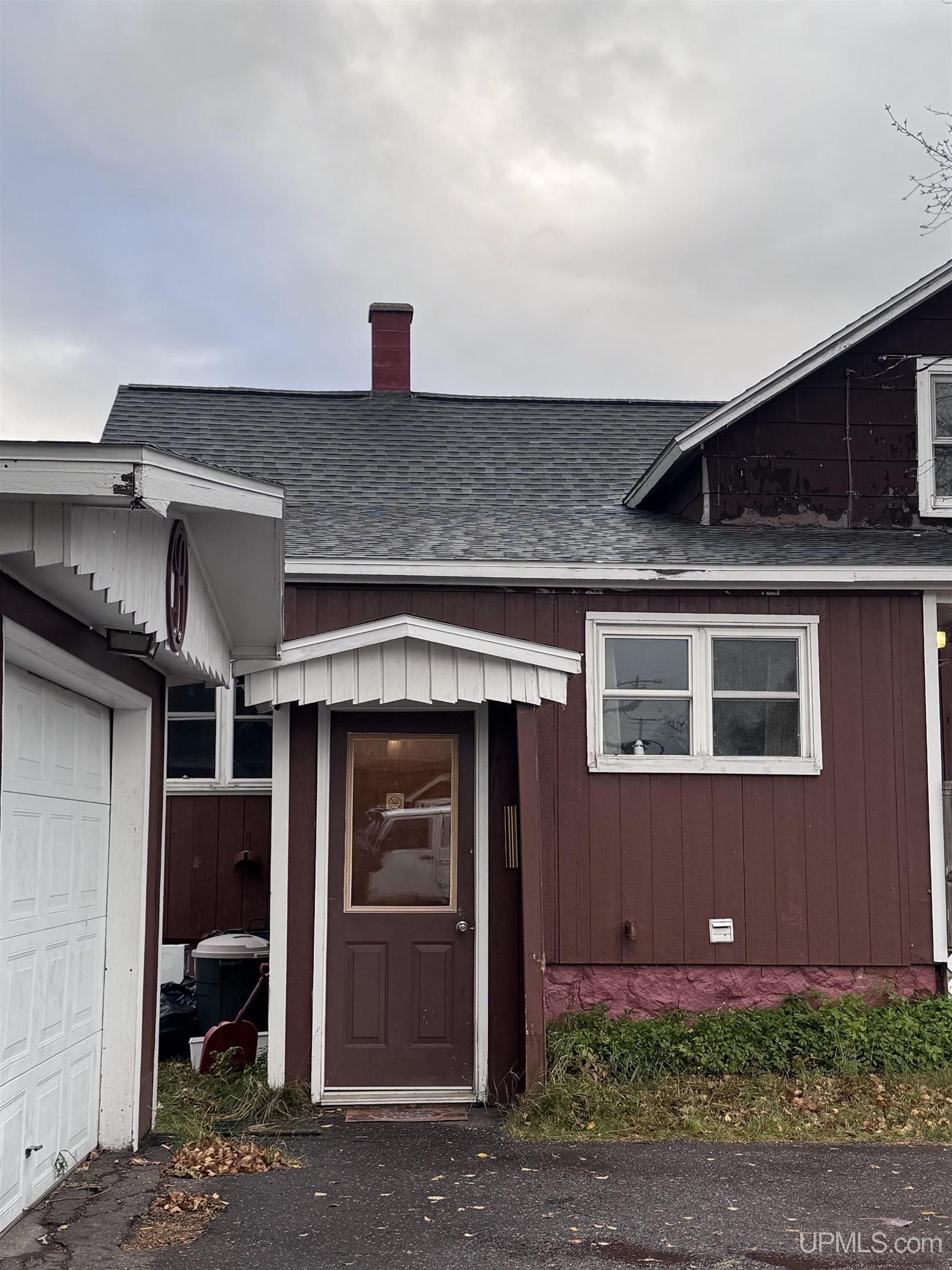 Homes for sale in Calumet, MI | 25829 Lake Linden Ave, Calumet, MI 49913 | MLS# 50192532