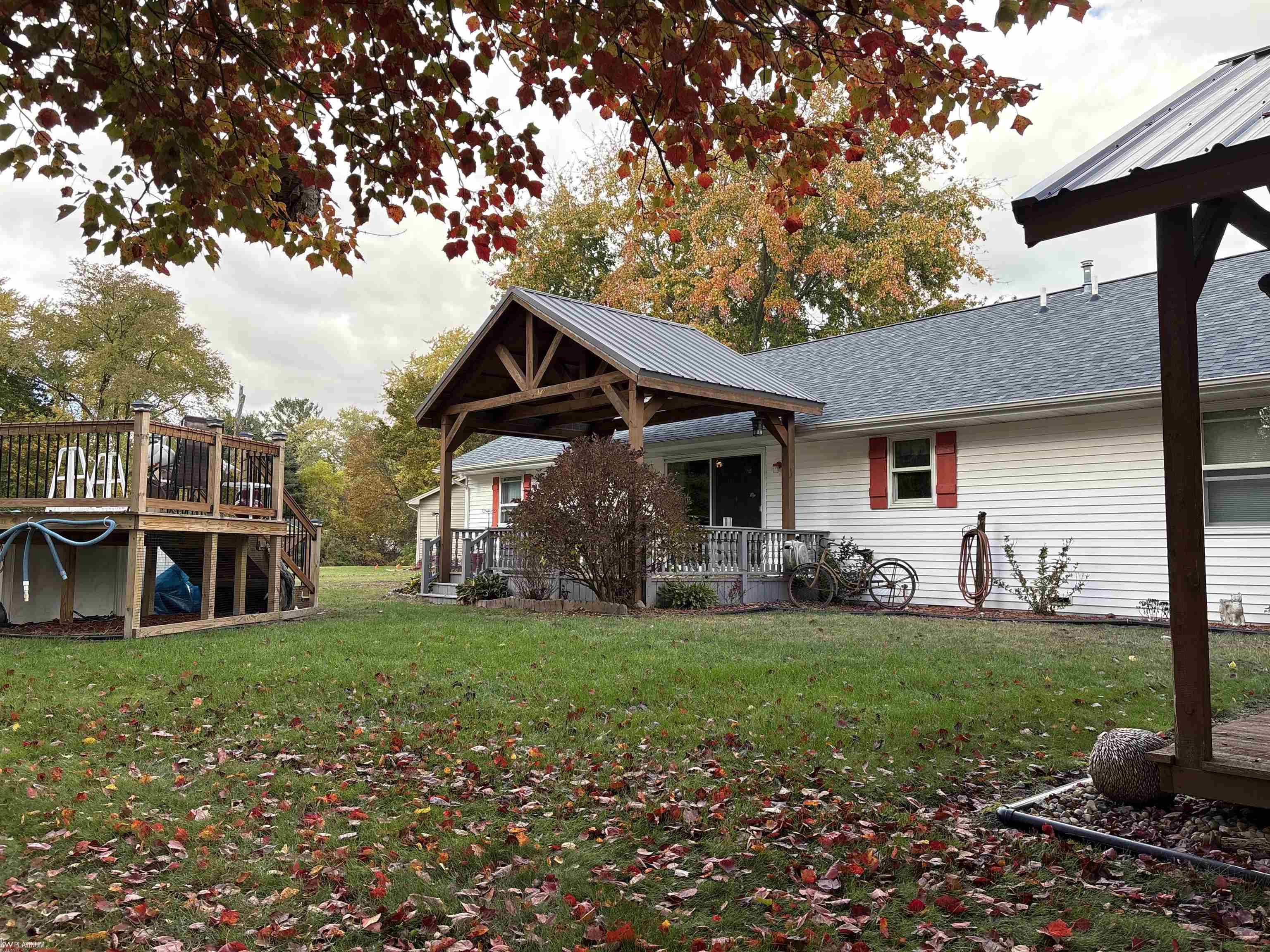 Homes for sale in Fort Gratiot, MI | 3365 Sapphire Ln, Fort Gratiot, MI 48059 | MLS# 50192543