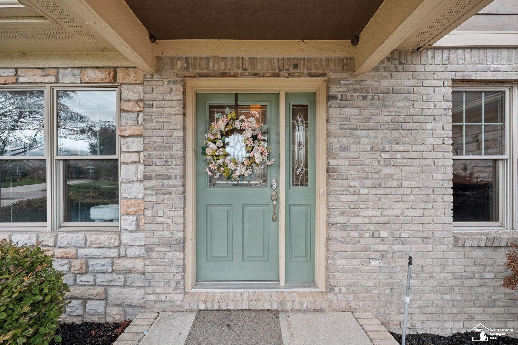 Homes for sale in Newport, MI | 8439 Eagle Pointe Dr, Newport, MI 48166 | MLS# 50192596