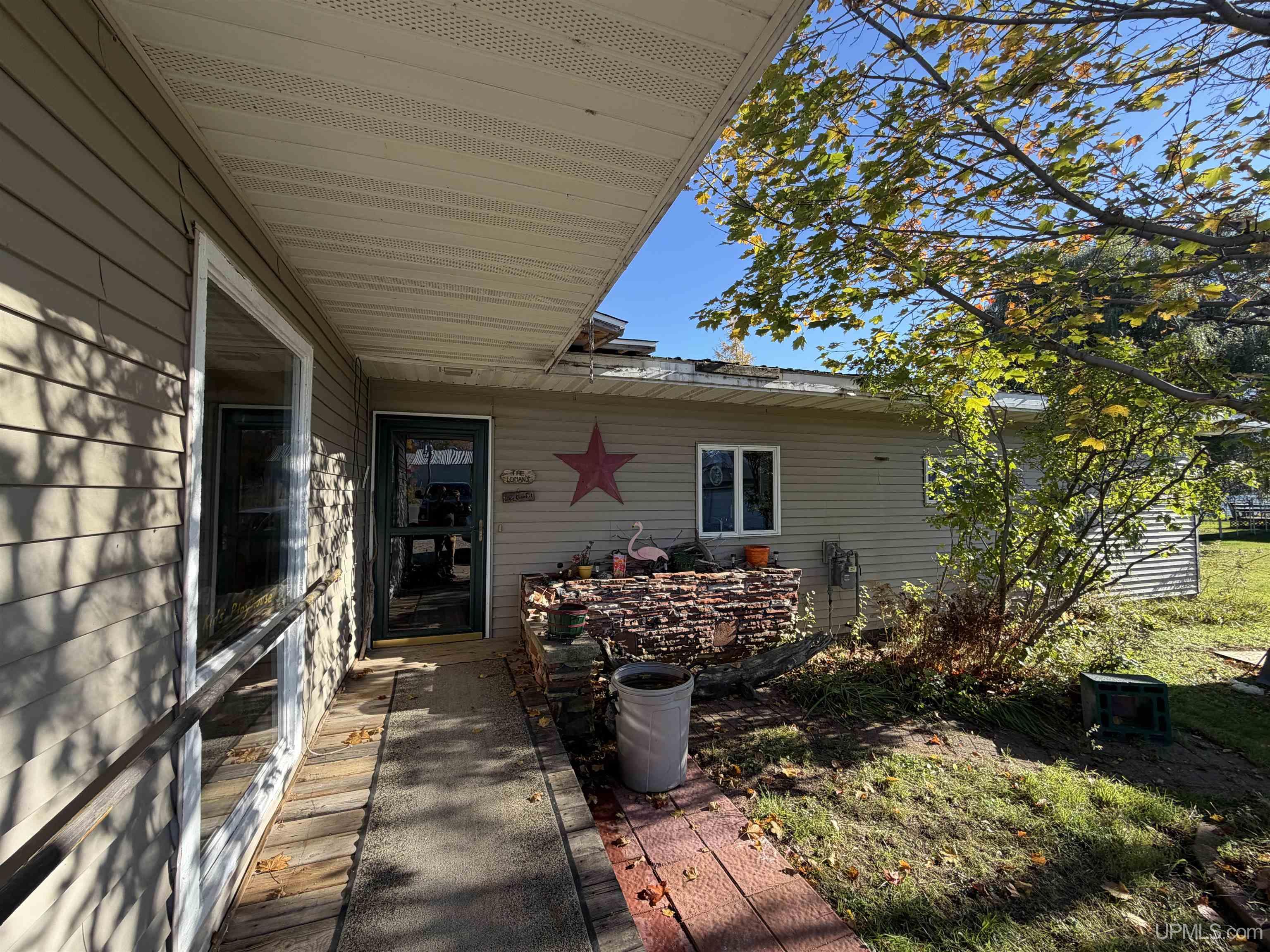 Homes for sale in Baraga, MI | 1017 Us 41 Hwy, Baraga, MI 49908 | MLS# 50192637