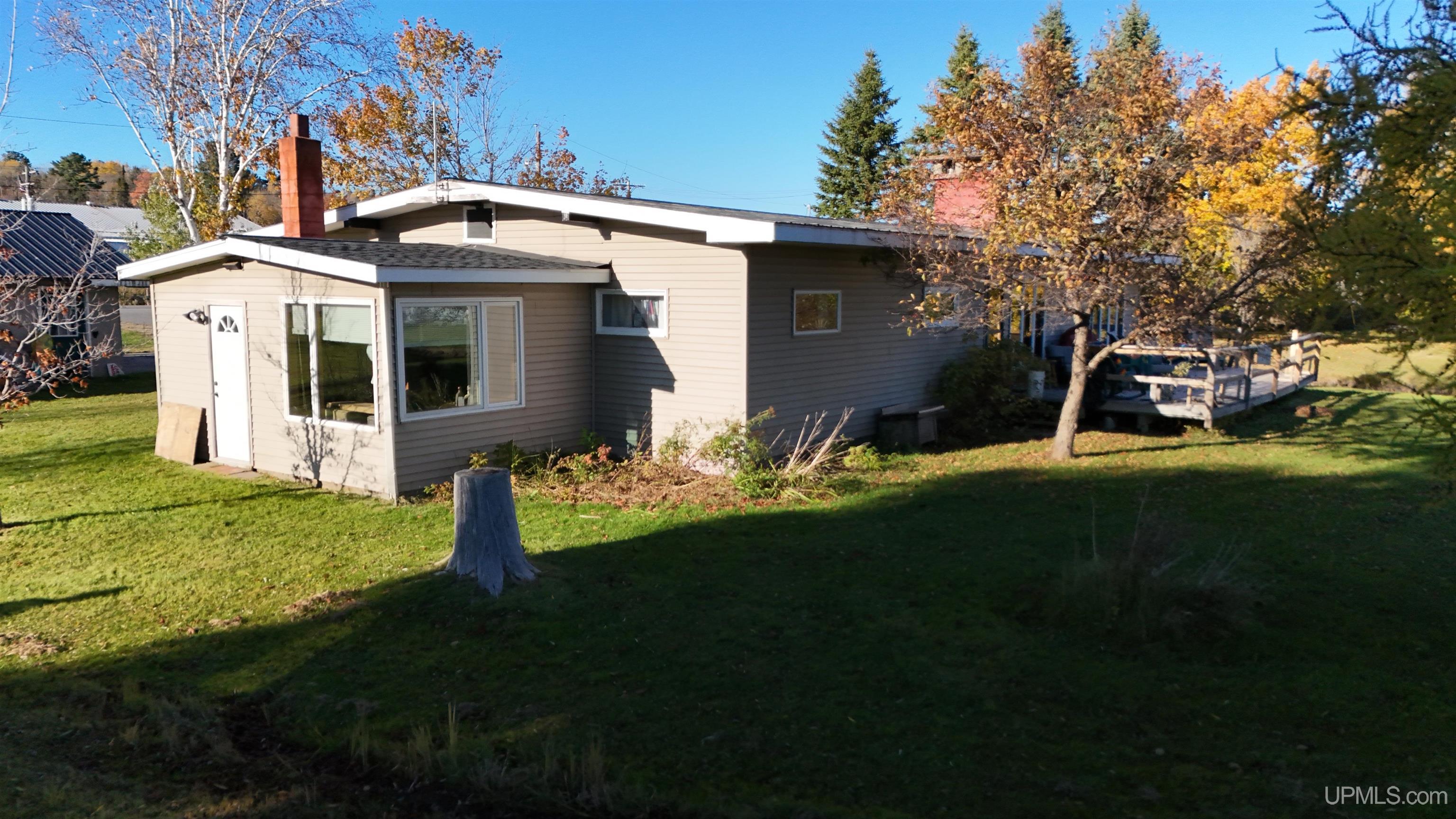 Homes for sale in Baraga, MI | 1017 Us 41 Hwy, Baraga, MI 49908 | MLS# 50192637