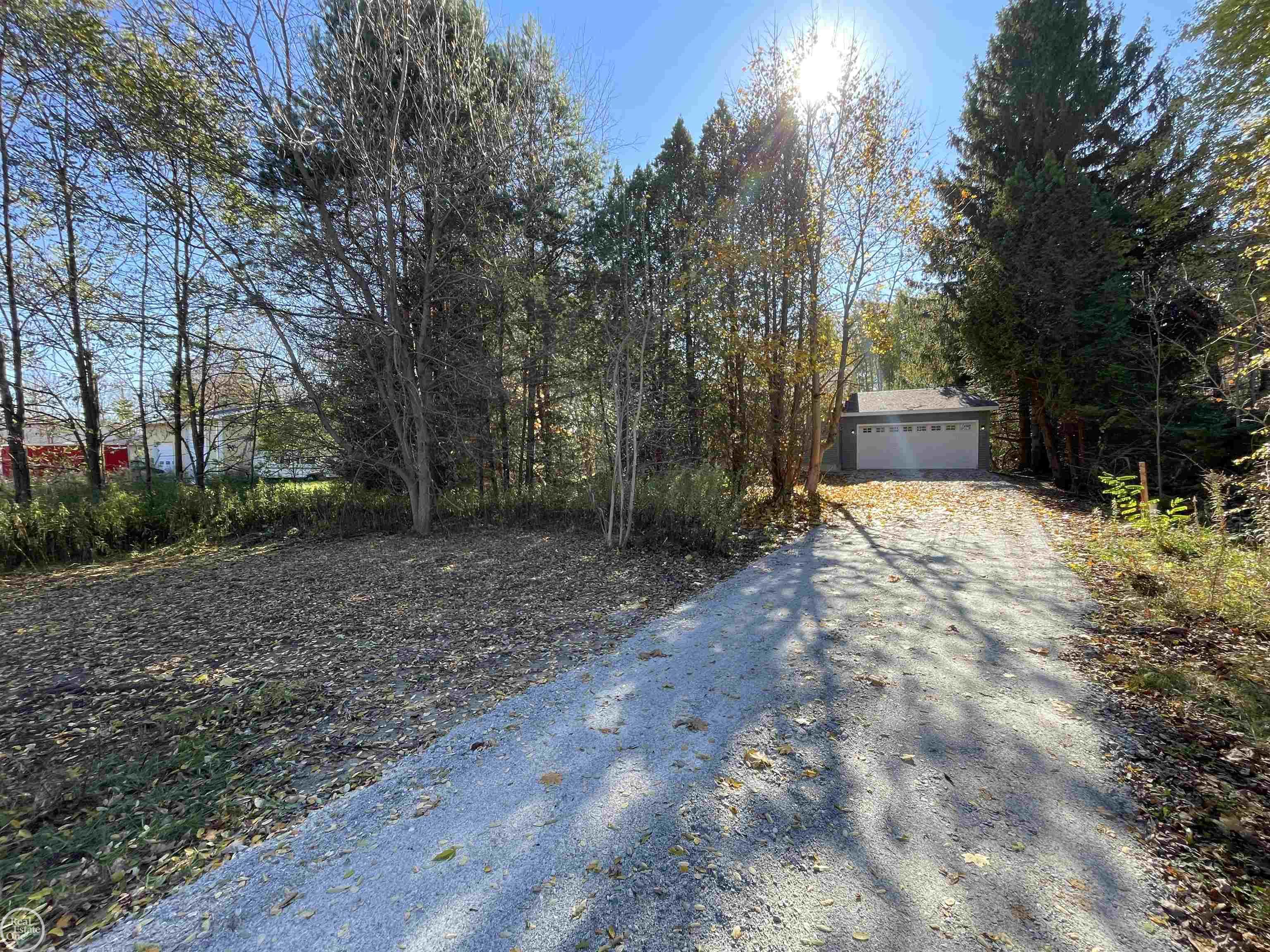 Homes for sale in Kimball, MI | 6987 Lapeer Rd, Kimball, MI 48074 | MLS# 50192722