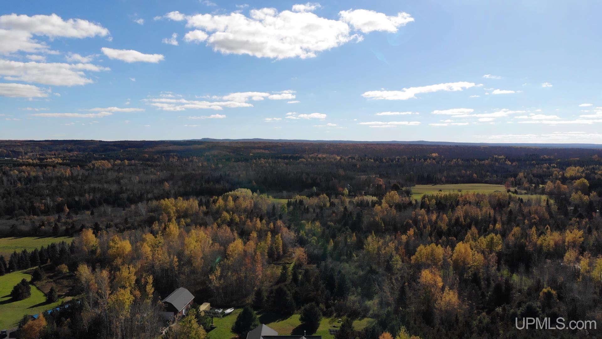 Homes for sale in Atlantic Mine, MI | 13910 Liminga Rd, Atlantic Mine, MI 49905 | MLS# 50192724