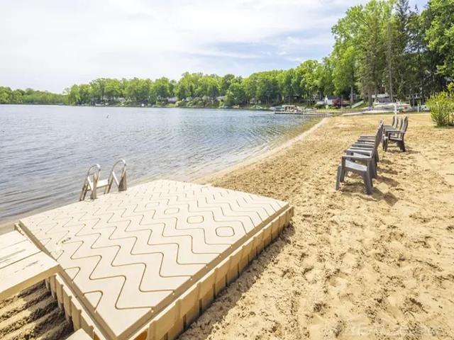 Homes for sale in Buchanan, MI | 16091 Roe St, Buchanan, MI 49107 | MLS# 50192752