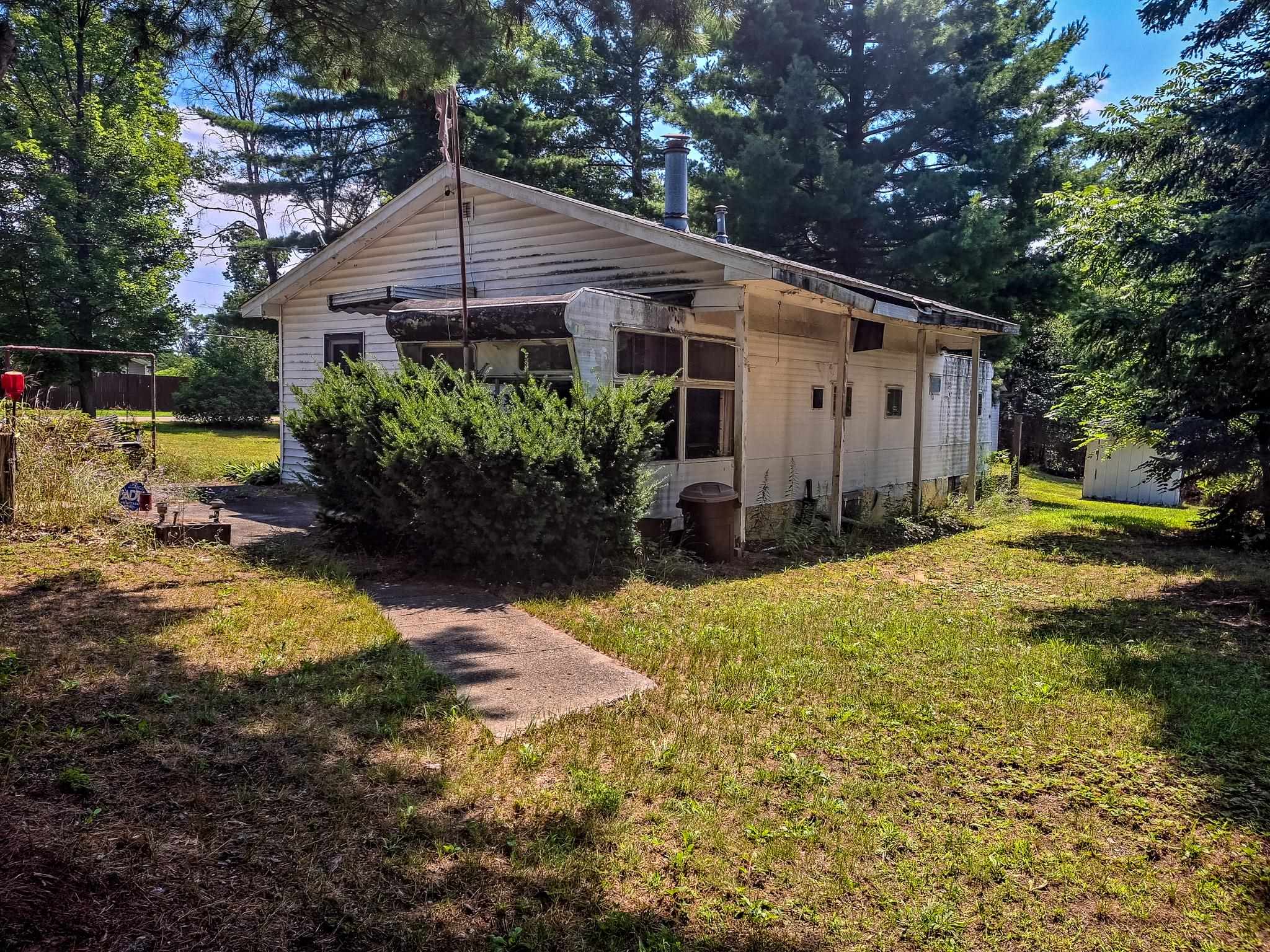 Homes for sale in Harrison, MI | 2098 Timber Ln, Harrison, MI 48625 | MLS# 50192846