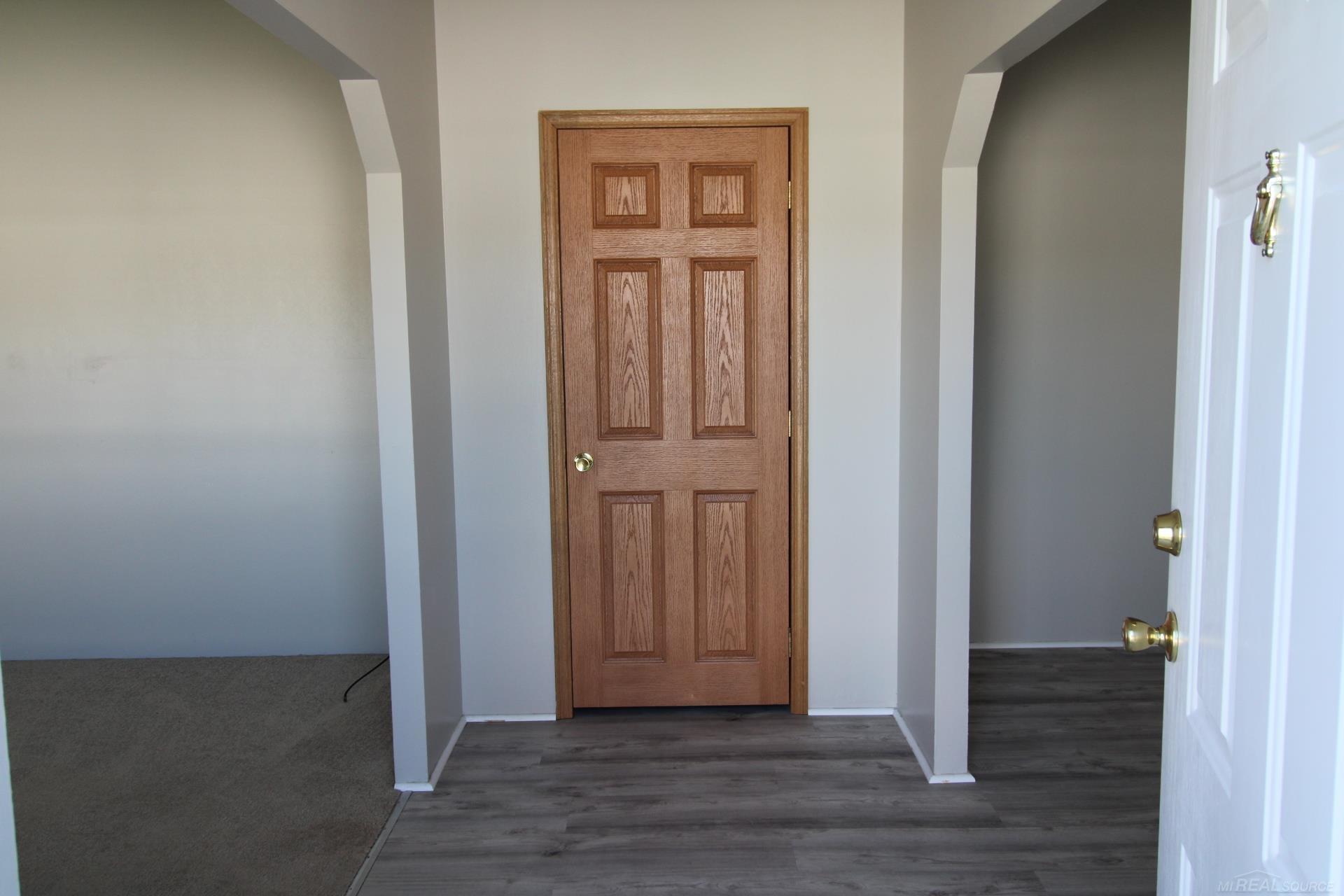 Homes for sale in Port Huron, MI | 174 Meadow Ln, Port Huron, MI 48060 | MLS# 50192862